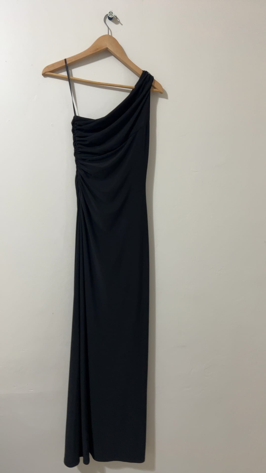 Lauren Ralph Lauren Black One-Shoulder Evening Dress 6P with Embellished Detail image 2