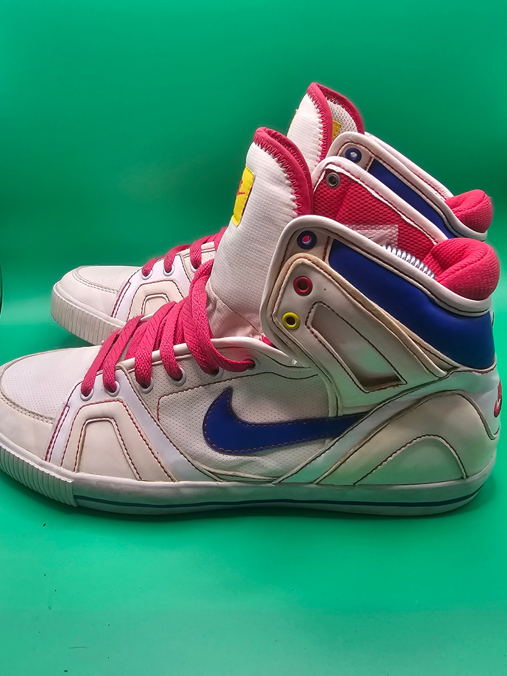 Nike White, Blue & Pink High Top Sneakers UK 6 Womens White Pink Basketball image 4