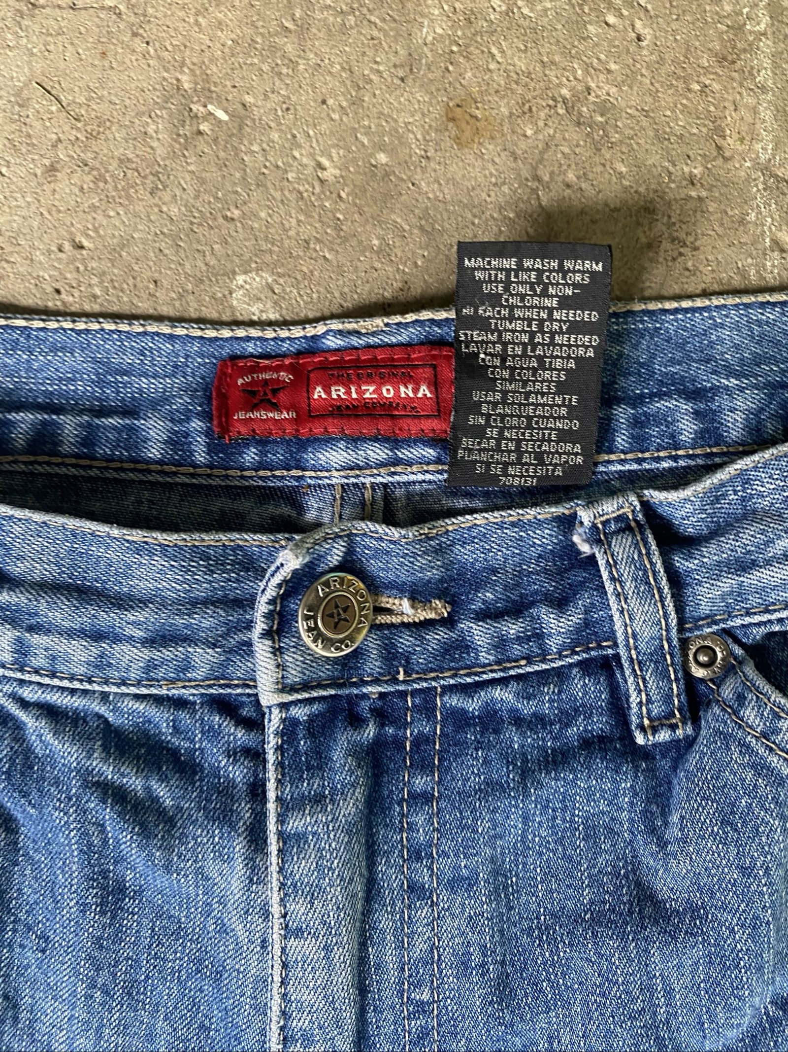 Arizona Blue Denim Carpenter Shorts 27 Waist image 2