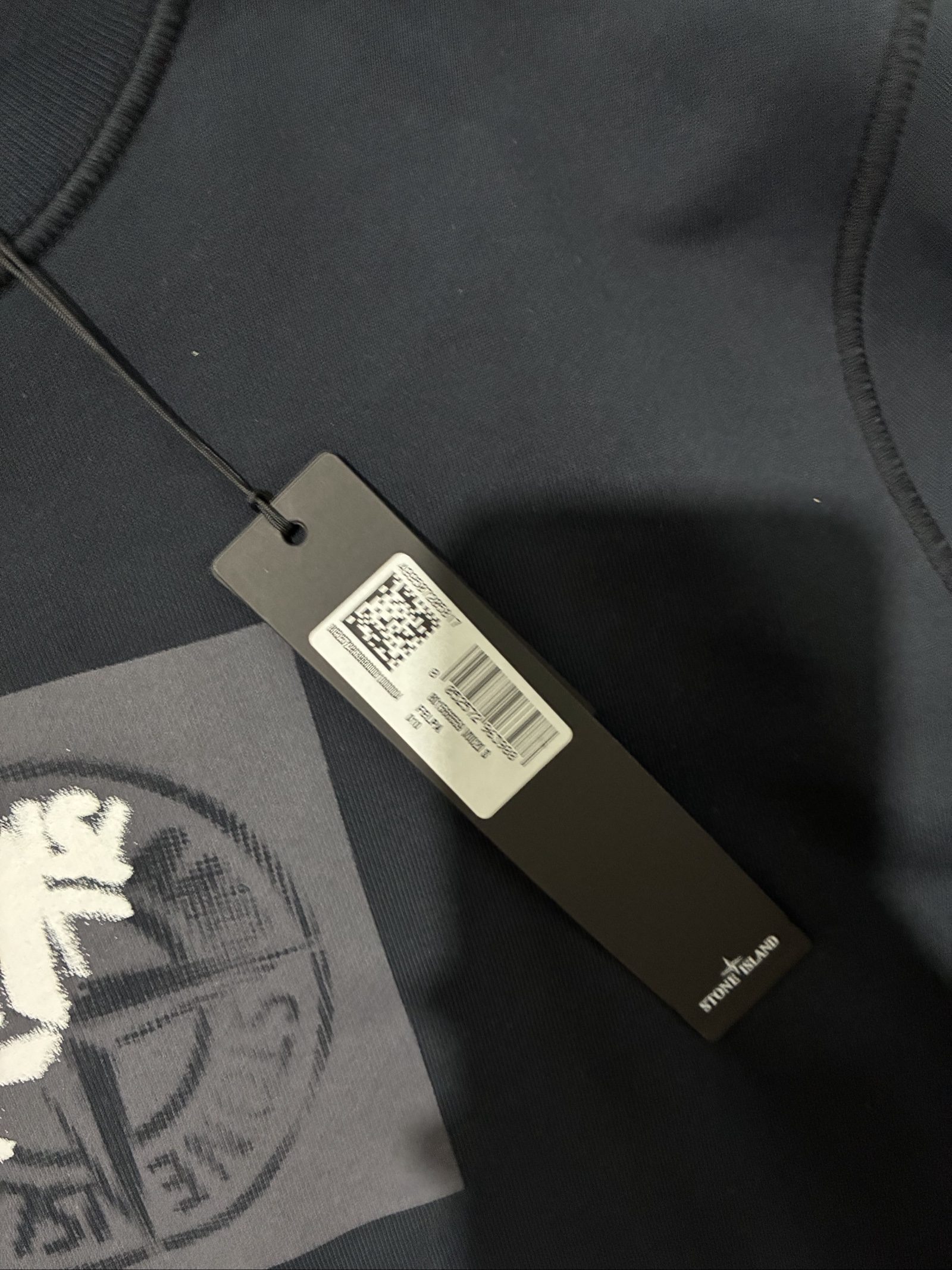 Stone Island Men's Black Logo Cotton Sweatshirt Large image 3