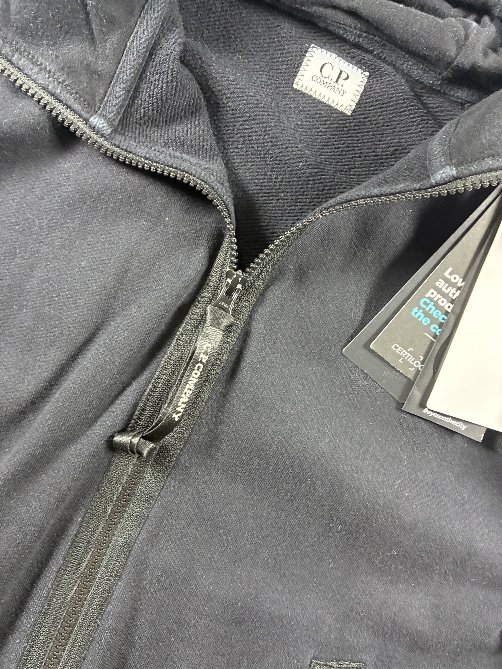 C.P. Company Men's Black Goggle Hooded Sweatshirt Medium image 5
