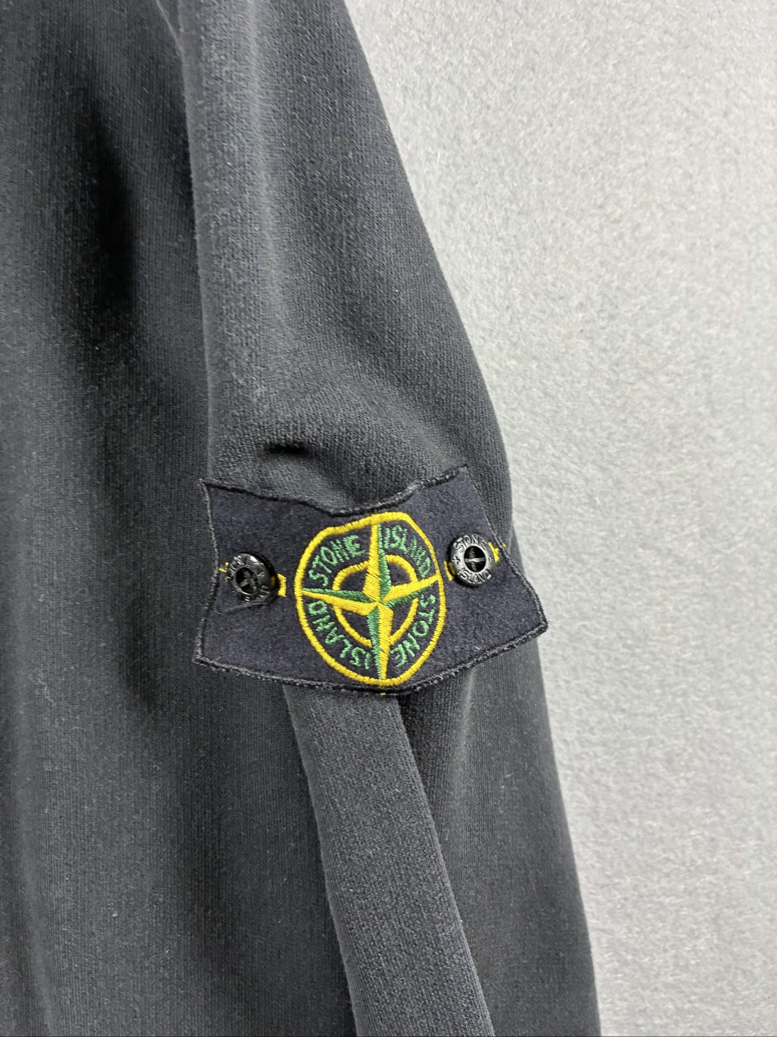Stone Island Men Grey Logo Crewneck Sweatshirt XL image 3