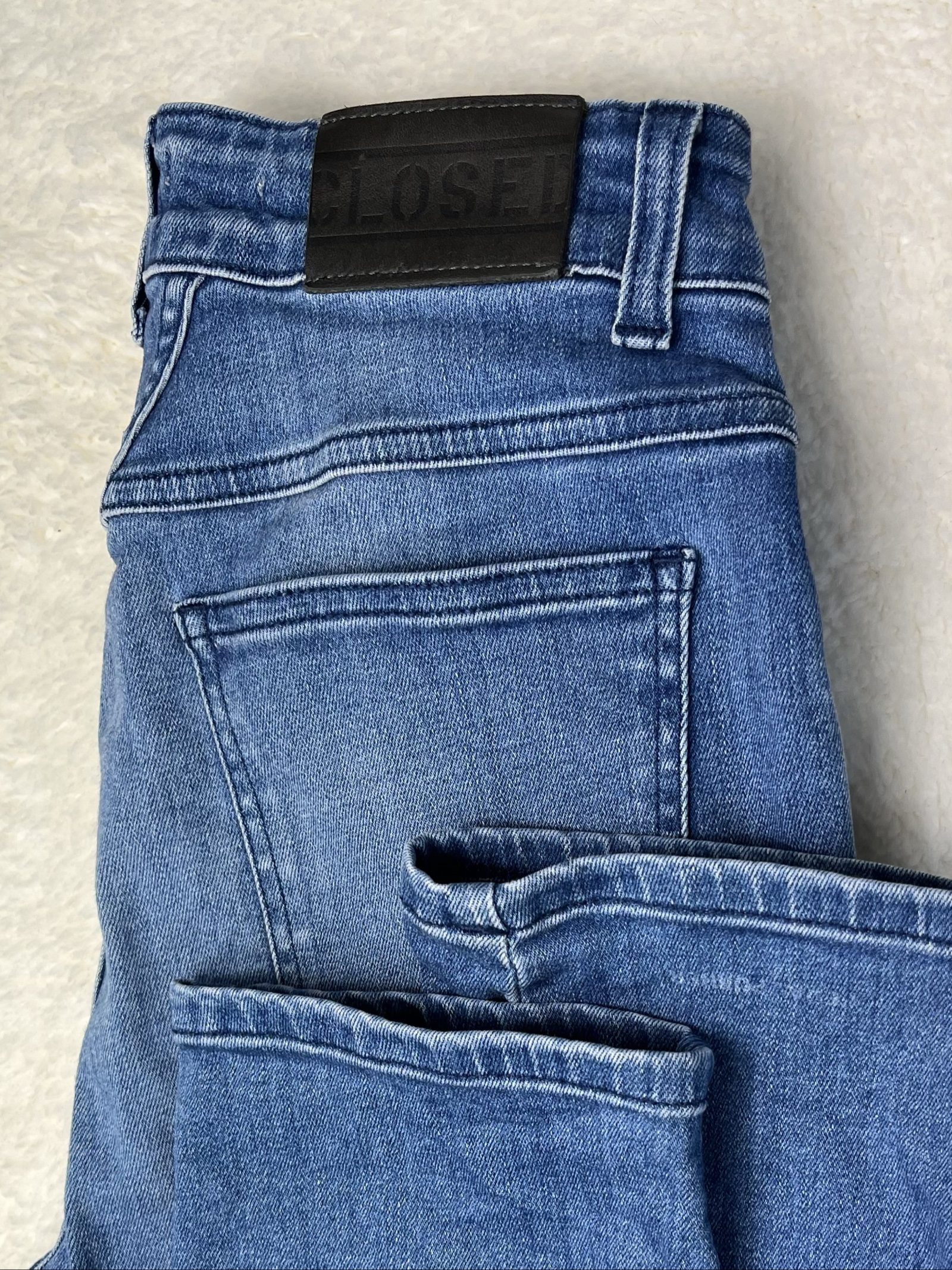 Closed Pedal Pusher high rise skinny Jeans candiani denim made in Italy organic image 5