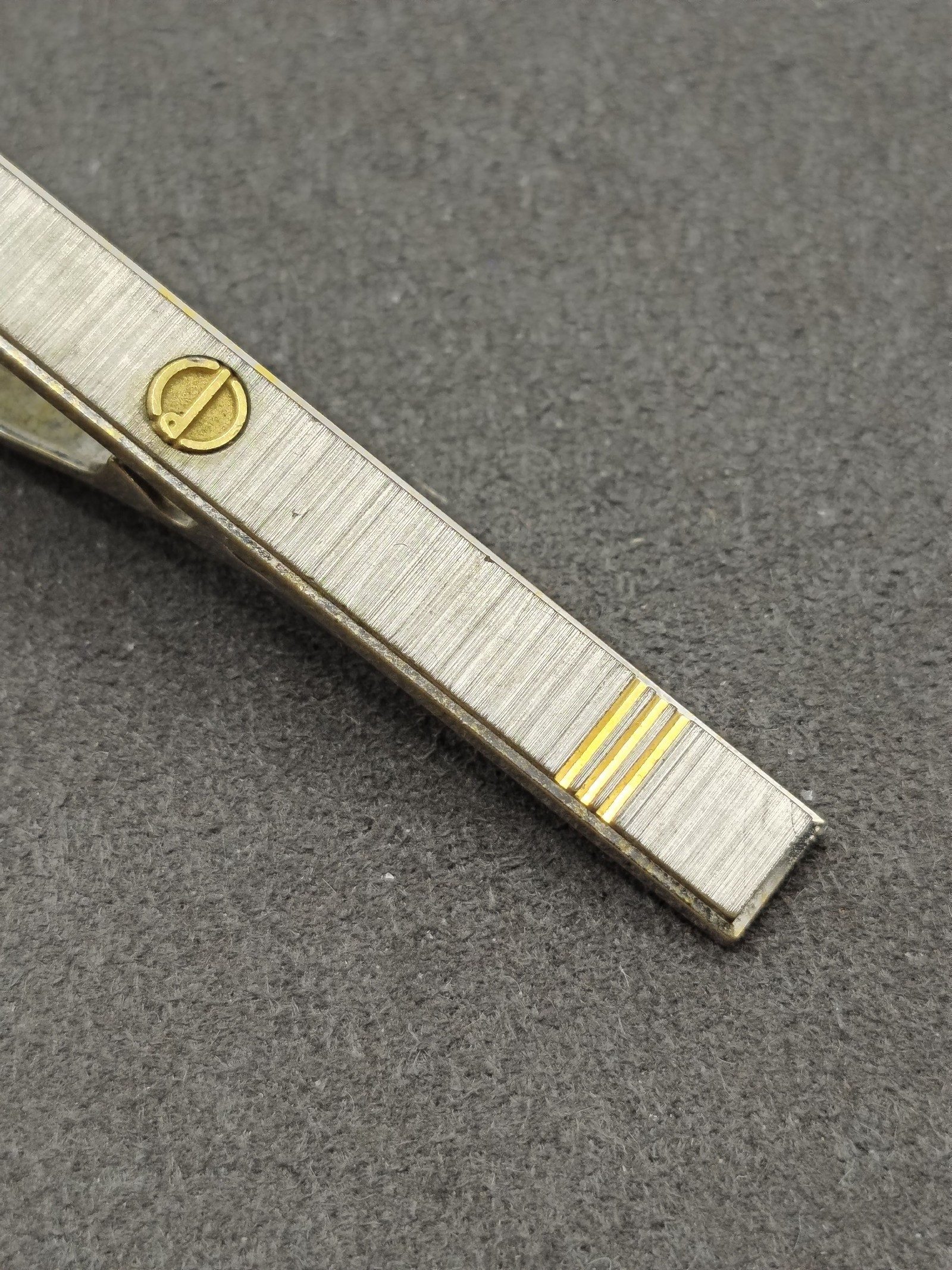 David Van Hagen Silver & Gold Tone Men's Tie Clip image 5