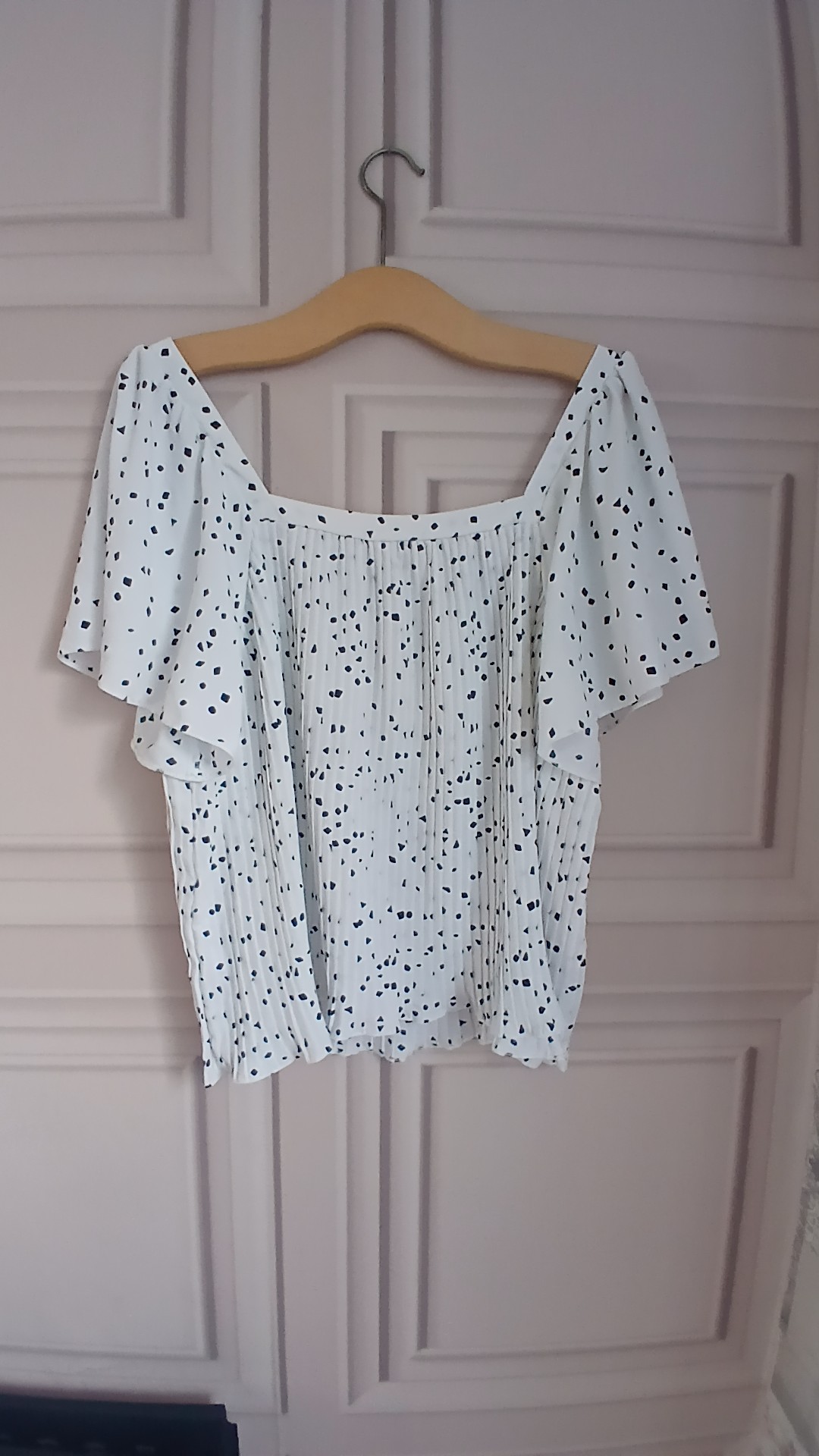 White & Black Patterned Pleated Top UK 18