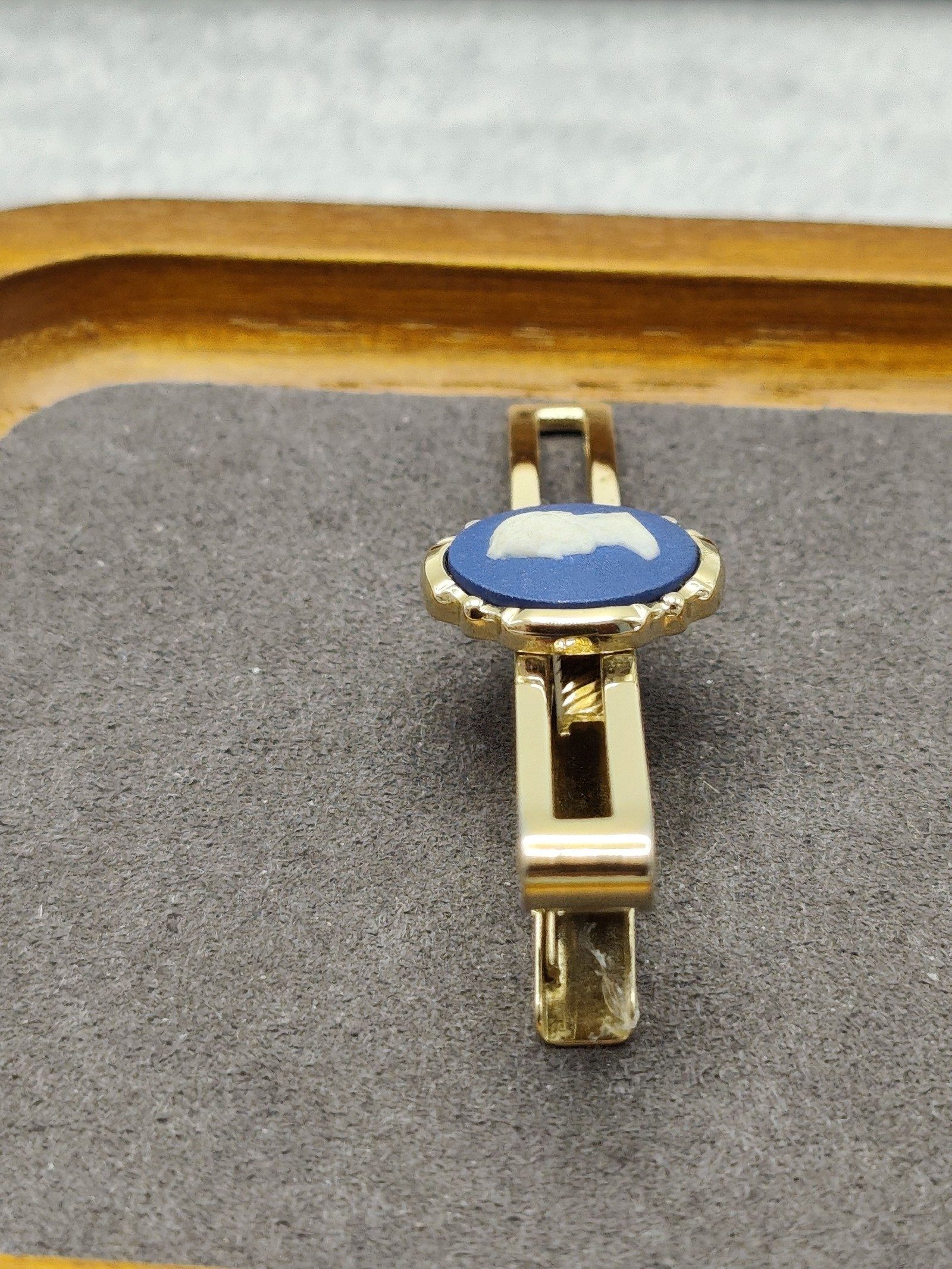 Wedgewood Gold & Blue Cameo Tie Clip with Gift Box image 10