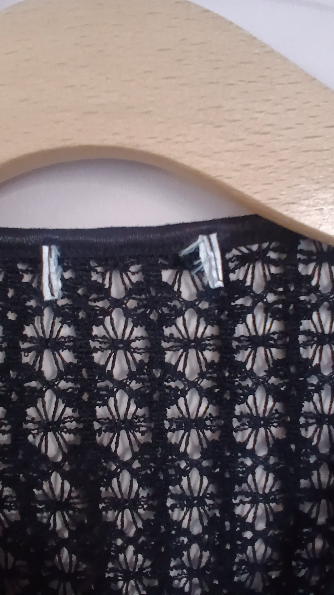 Black Women's Crochet Cardigan Size S Floral Pattern Lightweight Size 10/12 image 3