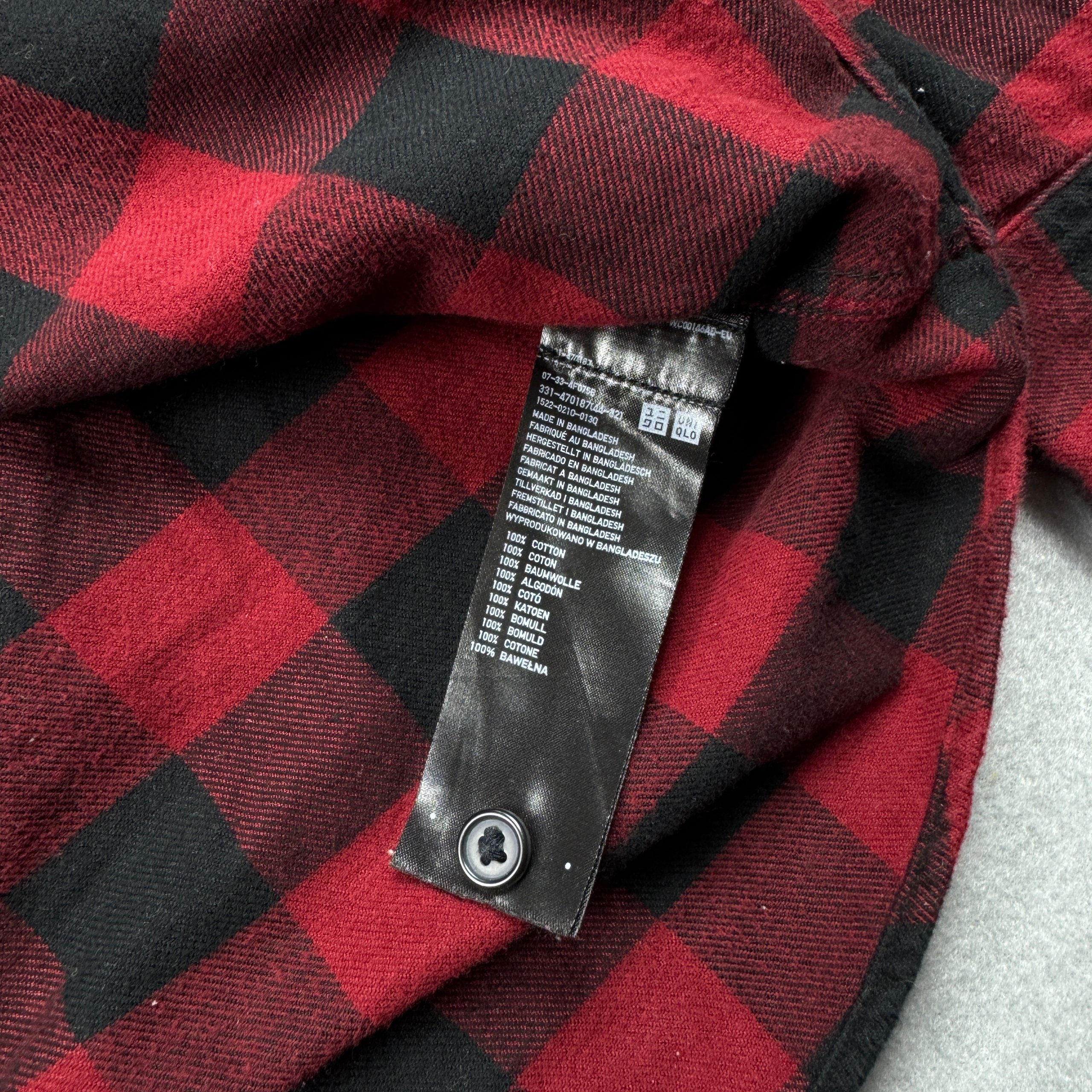 Uniqlo Men's Red & Black Checked Flannel Shirt Large Size L image 5