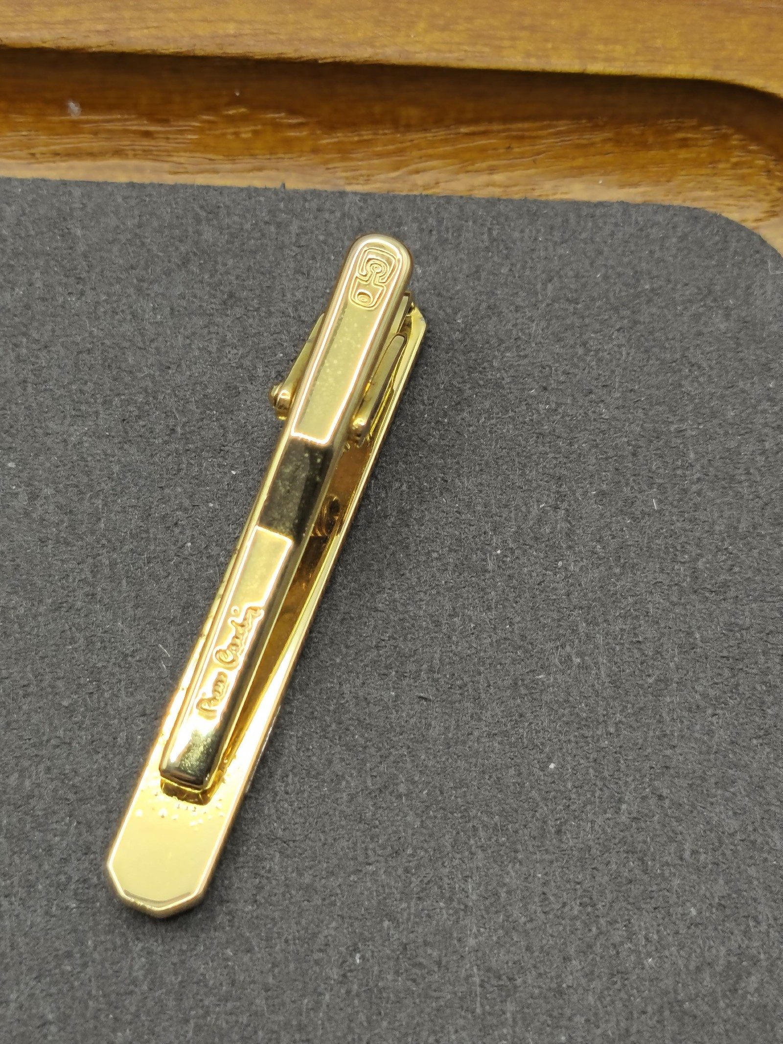 Pierre Cardin Gold Tone Tie Clip with Box image 3
