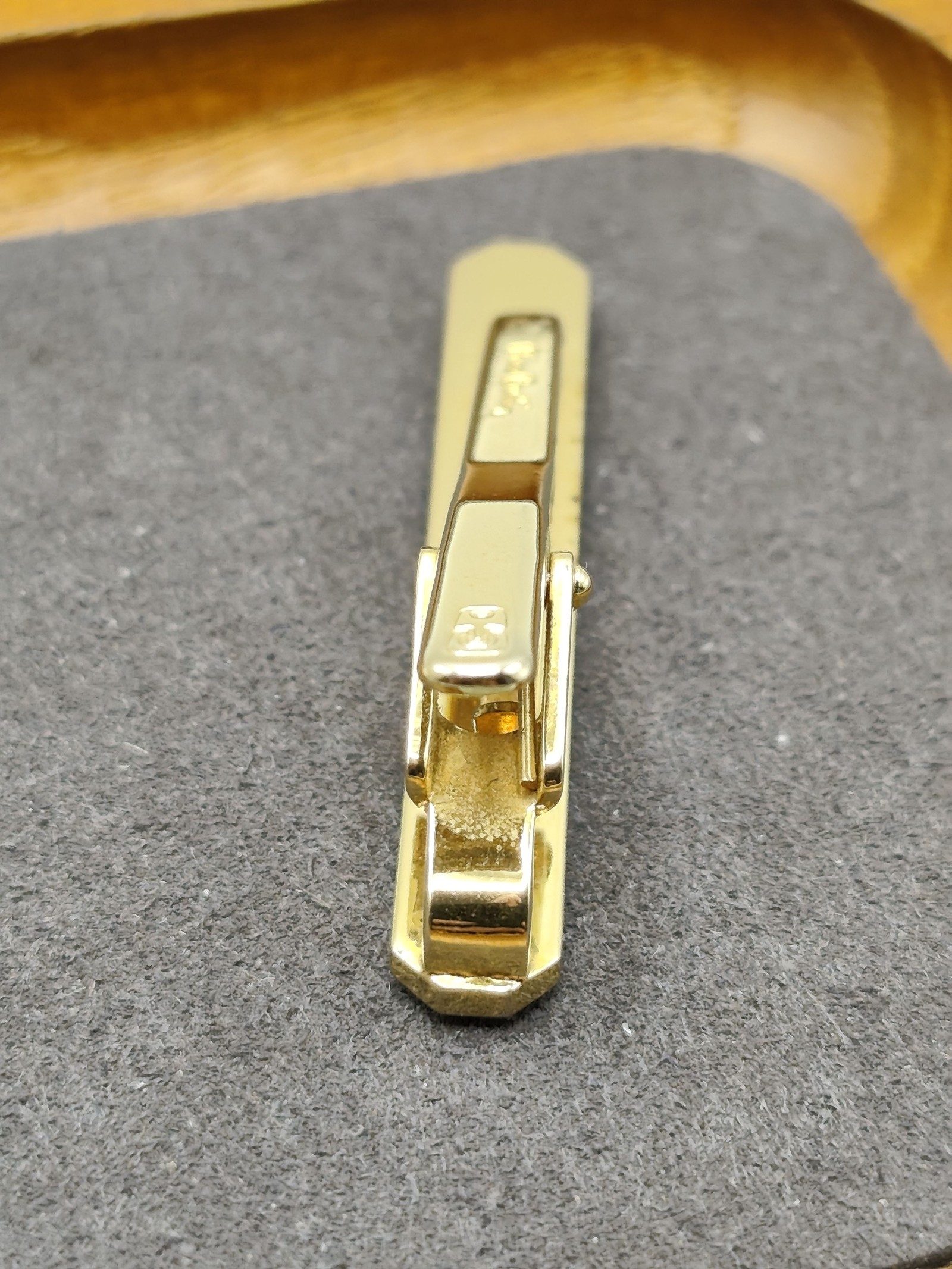 Pierre Cardin Gold Tone Tie Clip with Box image 7
