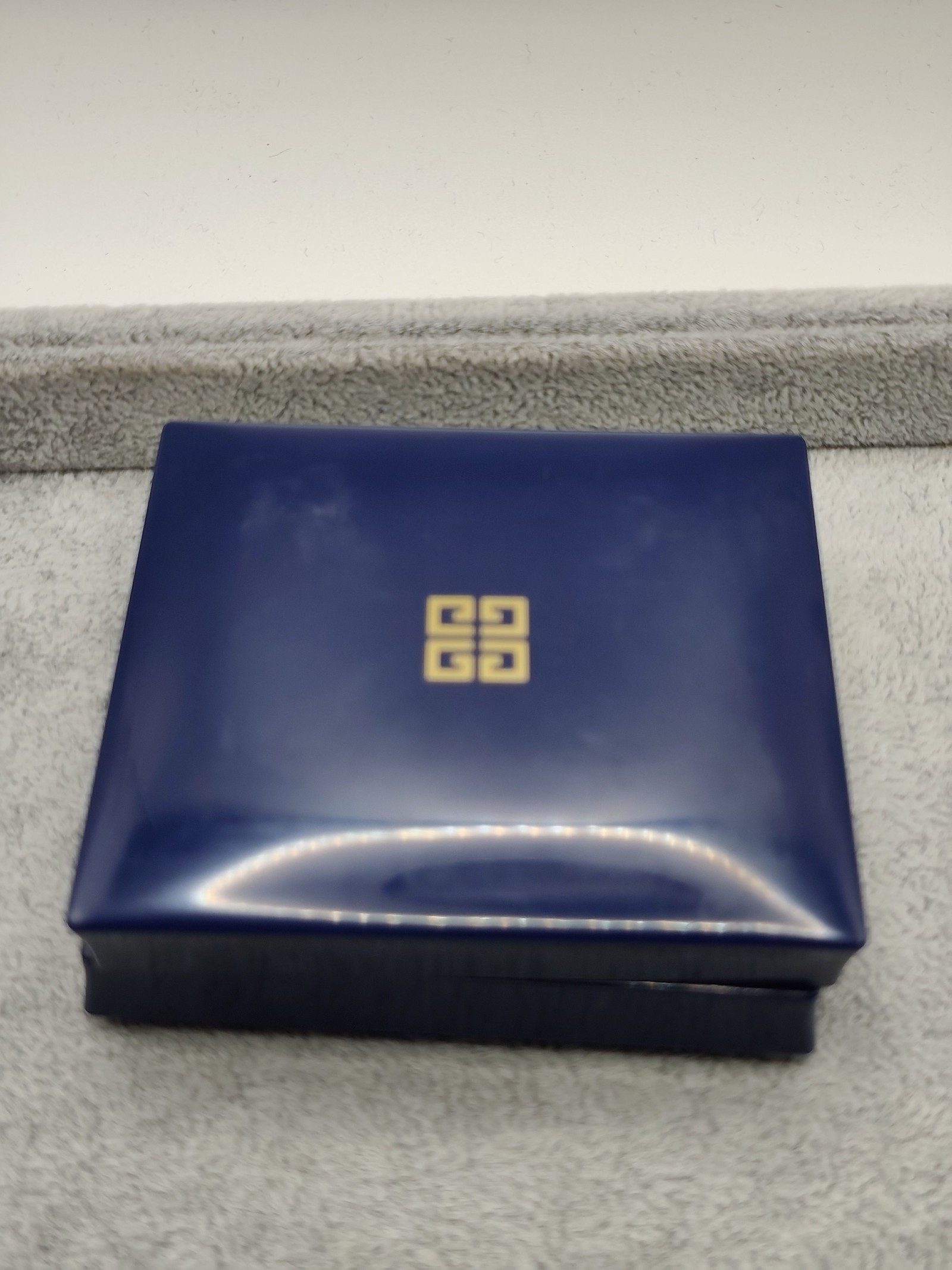Givenchy Gold & Silver Mens Cufflinks & Tie Clip Set image 3