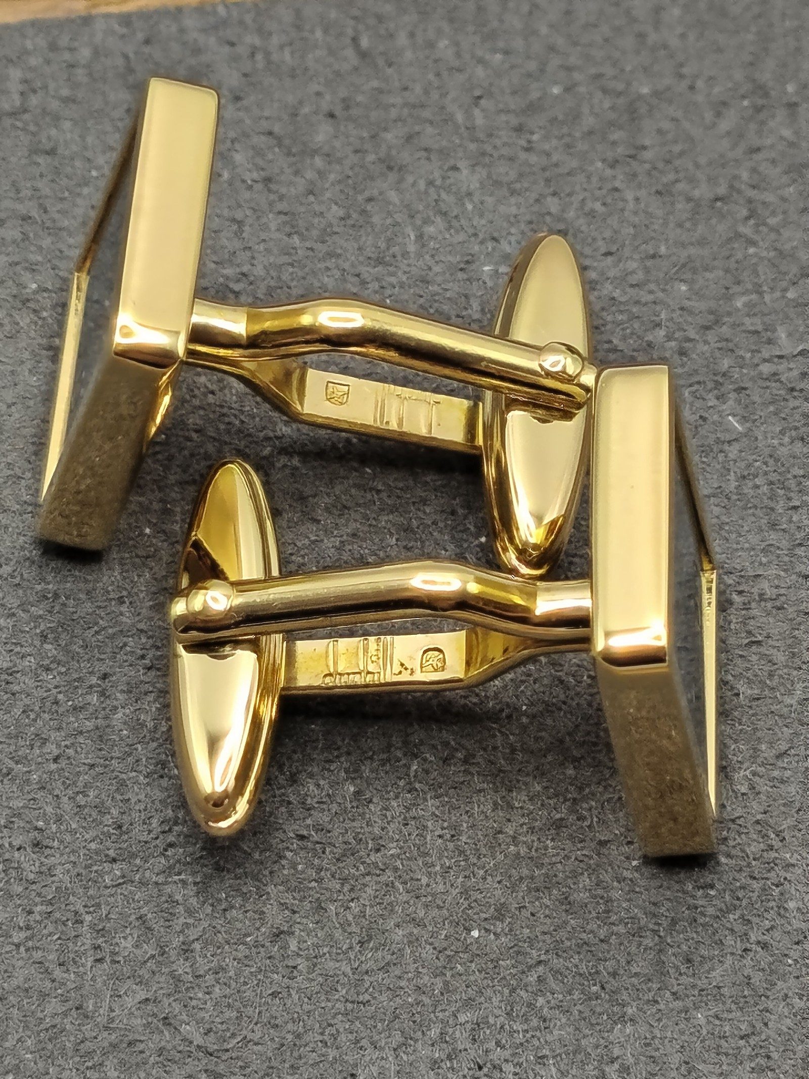 Dunhill Gold Tone & Brown Cufflinks & Tie Clip Set image 9