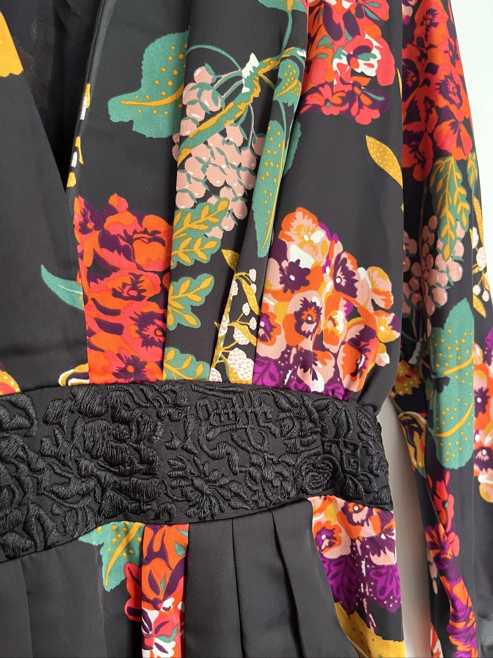 H&M Conscious Collection Black Floral V Neck Dress - 36 image 3