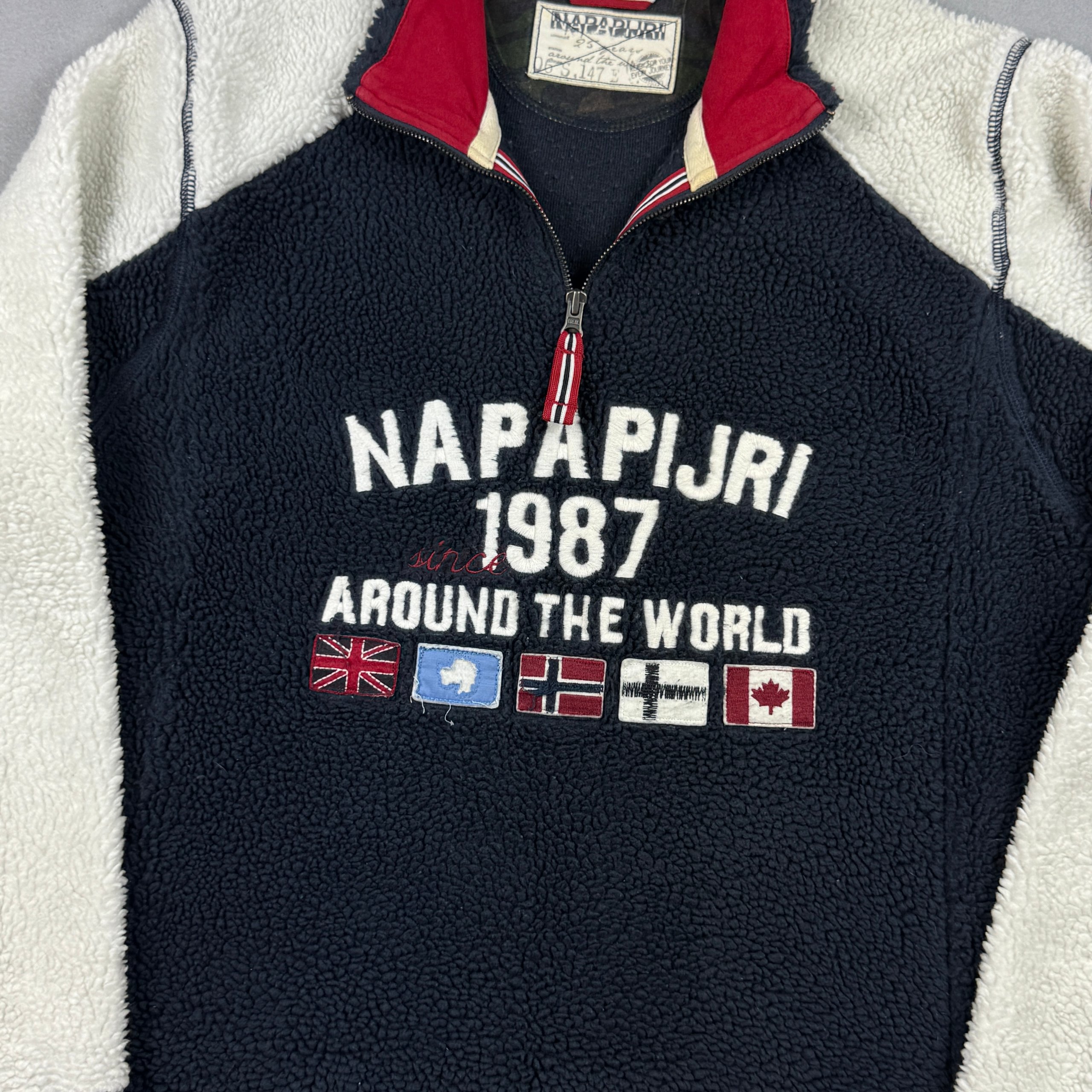 Men`s Napapijri Teddy Fleece Pullover Sweatshirt Large 25 Years Edition Size XL image 2