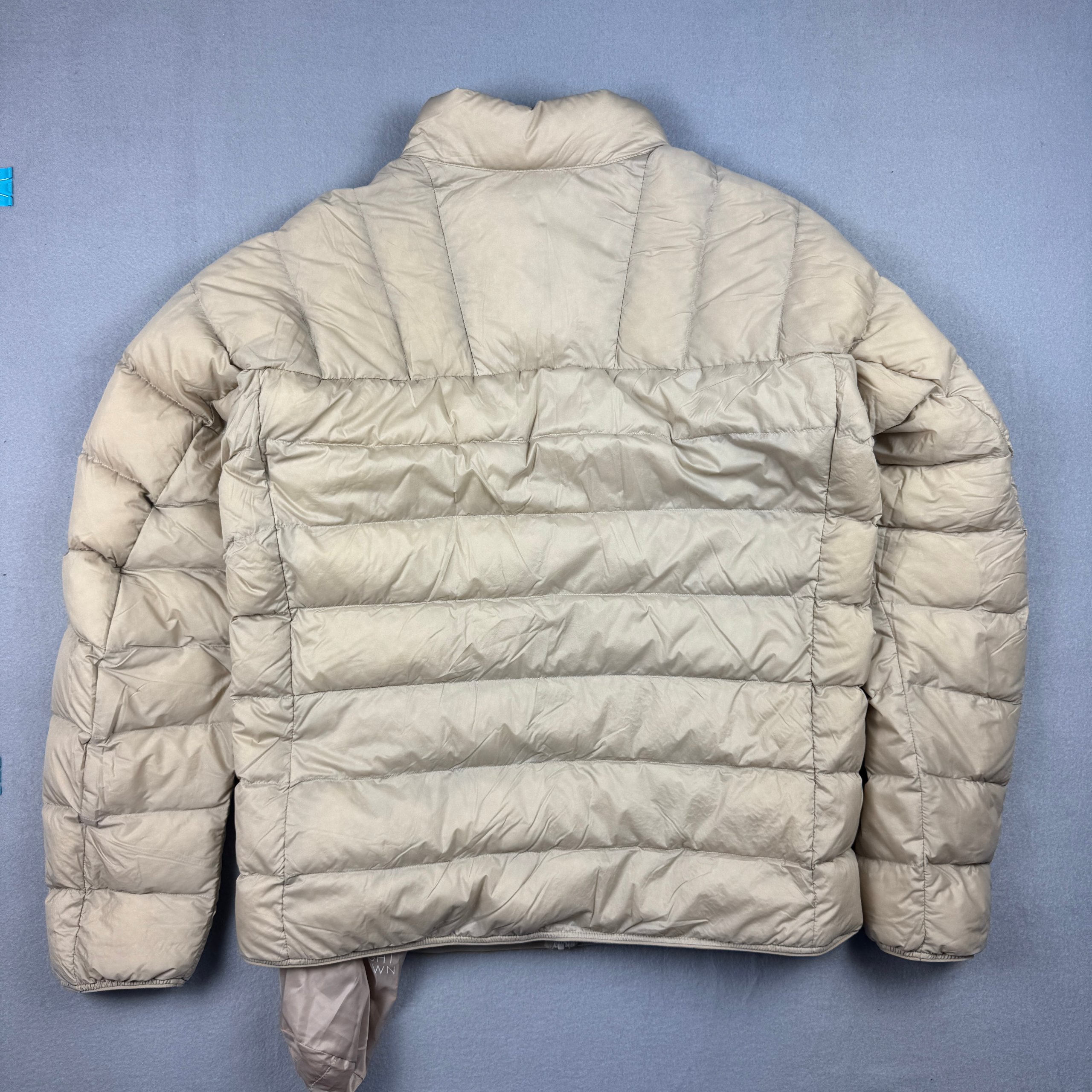 Men`s Uniqlo Beige Ultra Light Down Puffer Jacket Like a new Size L image 2