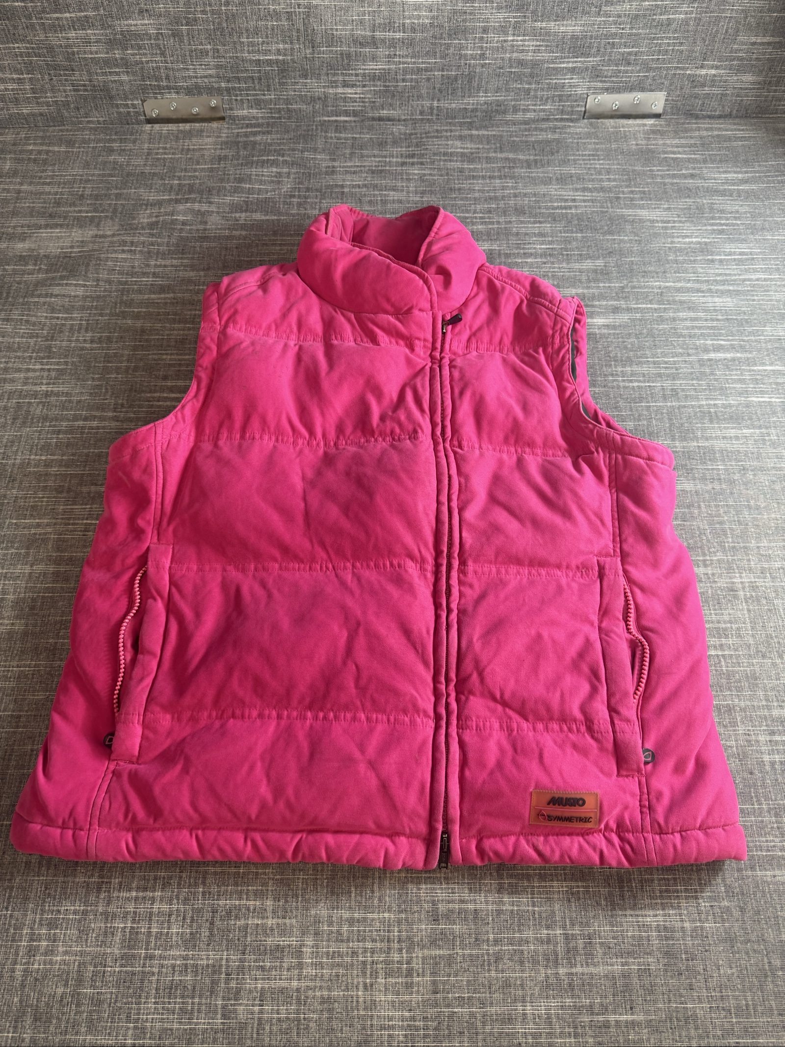 Musto Women’s Pink Symmetric Puffer Gilet Vest Size 16 Insulated