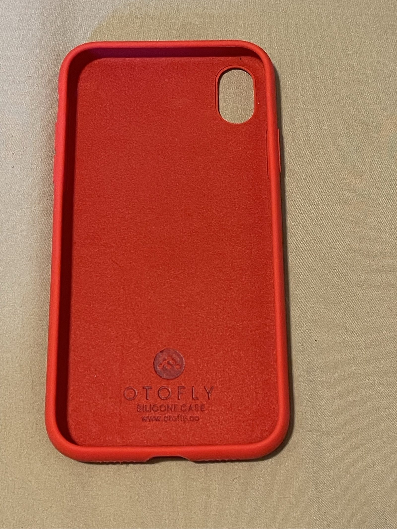 Otofly Red Silicone iPhone X Case image 3