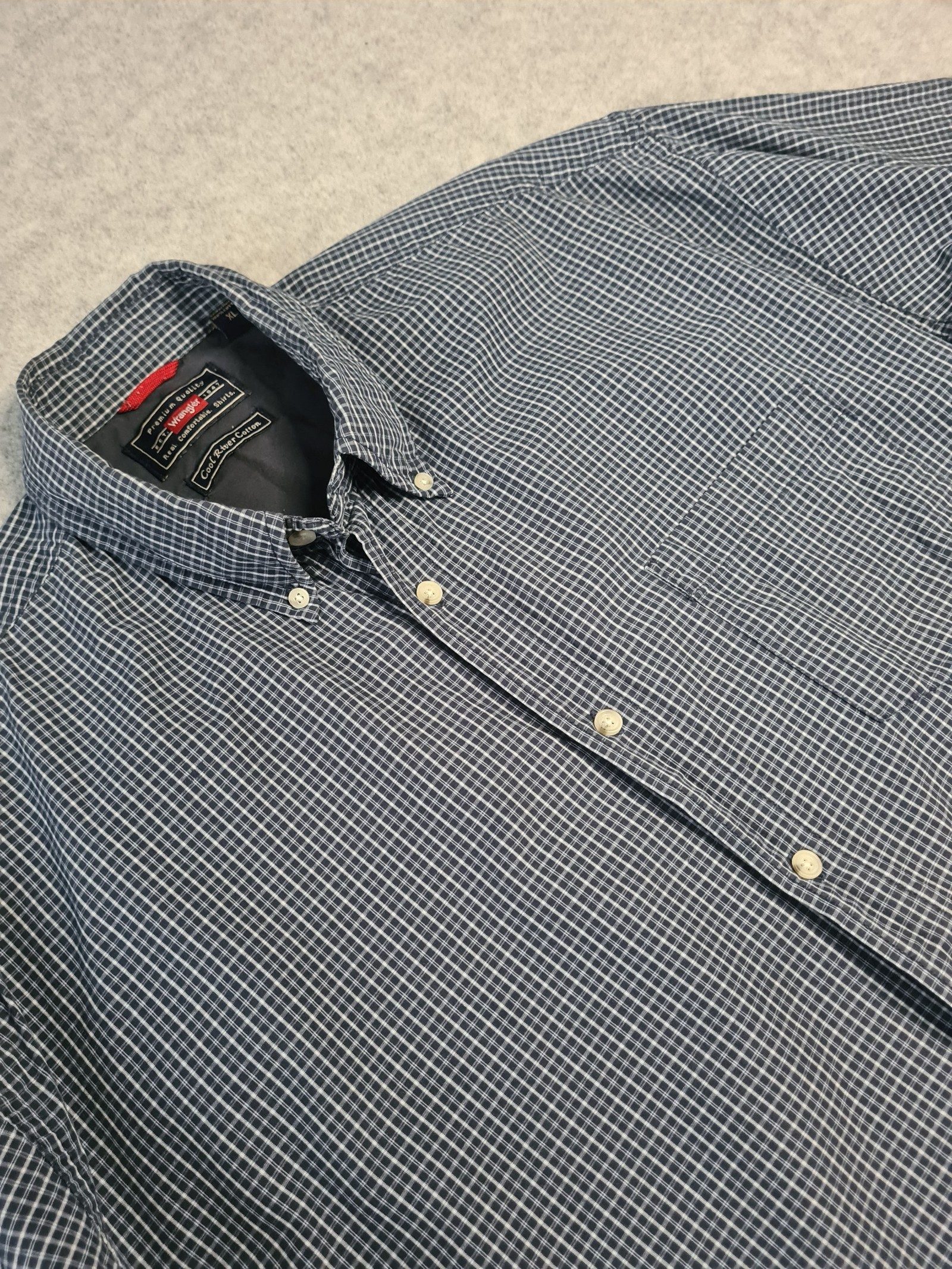 Wrangler Men’s Blue & White Check Button-Up Shirt XL 1117 image 2