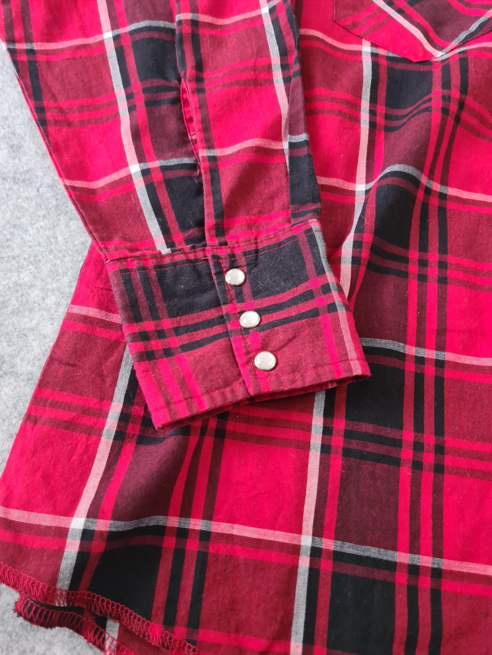 Wrangler Men's Red Black Plaid Shirt Pearl Snap XL Western 1118 image 2
