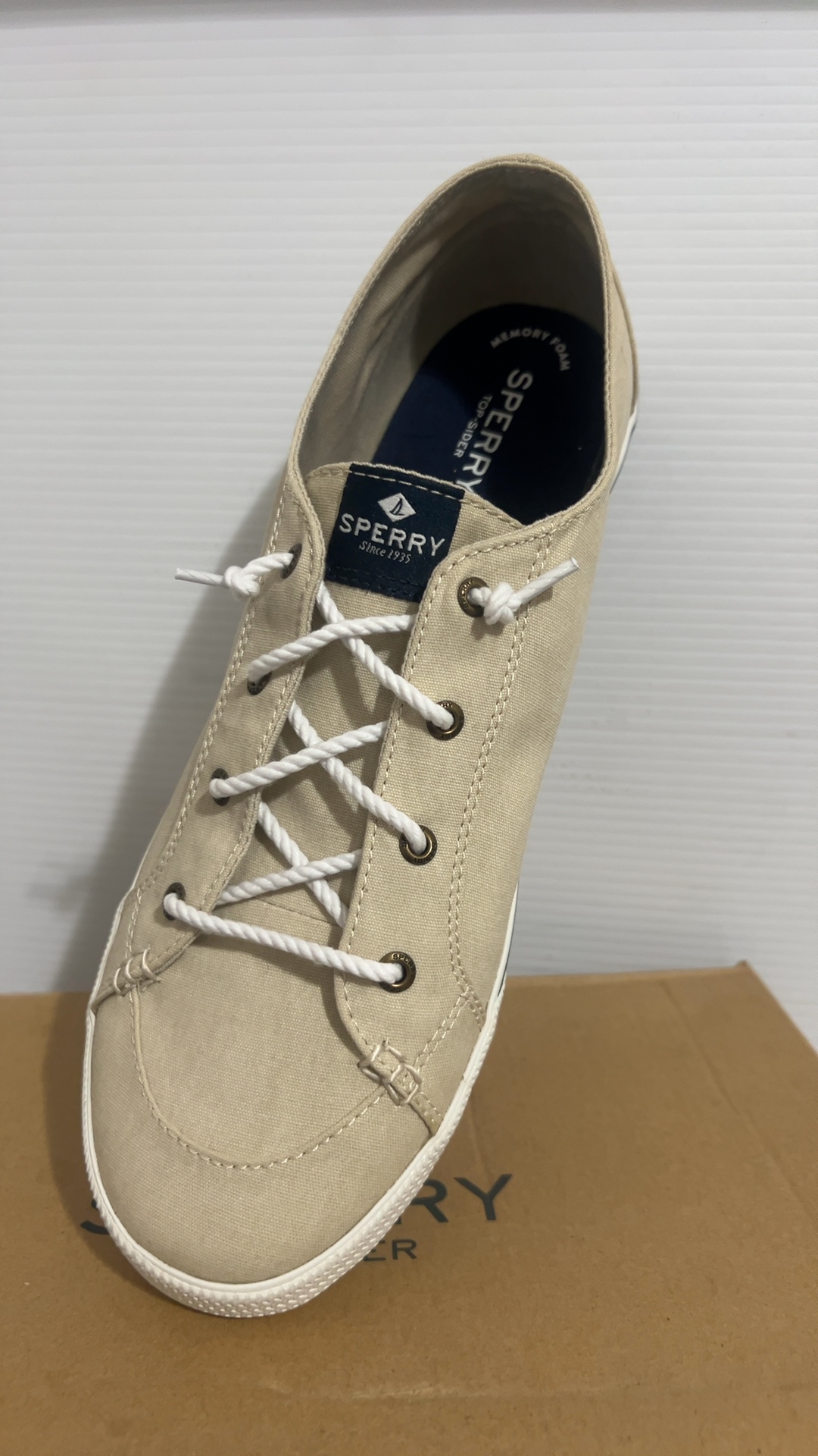 Sperry Women's Light Sand Memory Foam Sneakers US 12 image 3