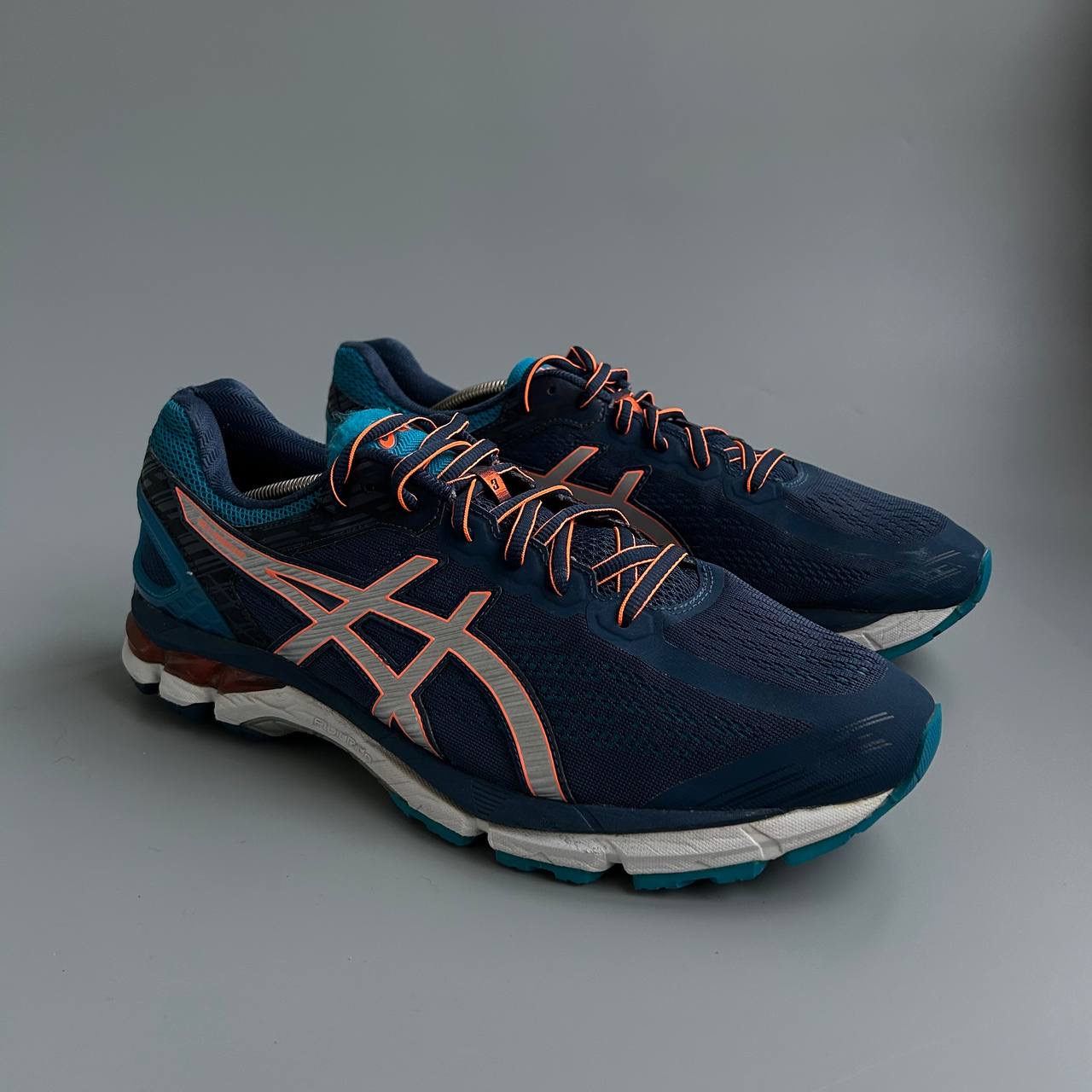 Asics Men's Navy & White Gel-Kayano Running Shoes US 9.5 image 10