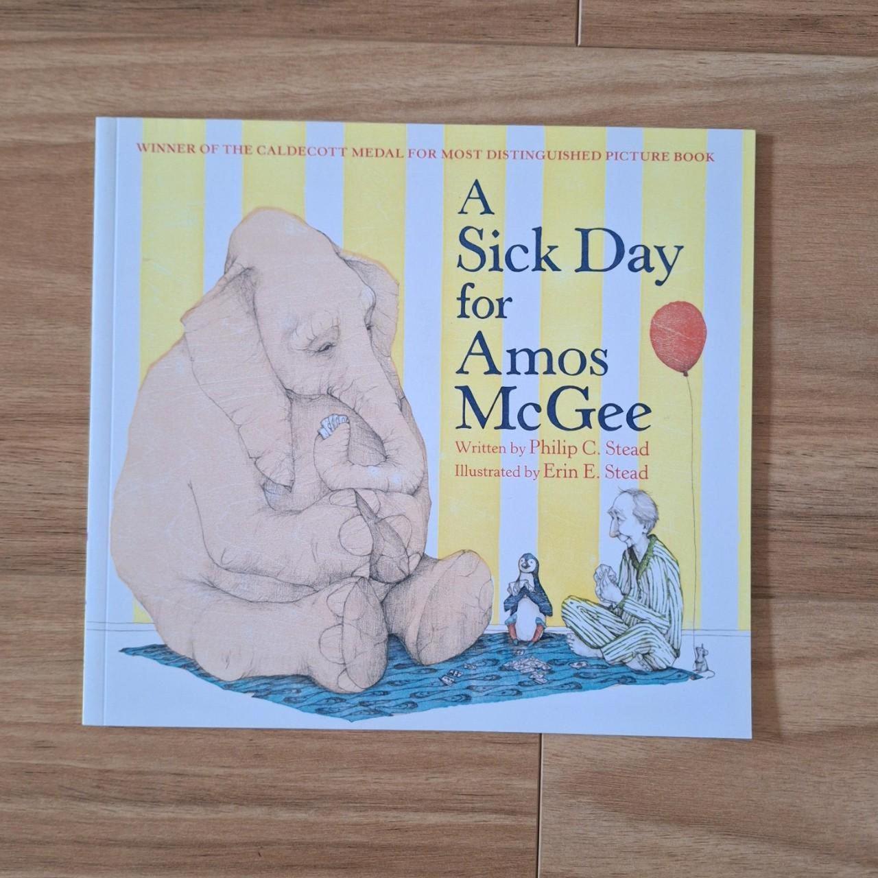 A Sick Day for Amos McGee Paperback Book