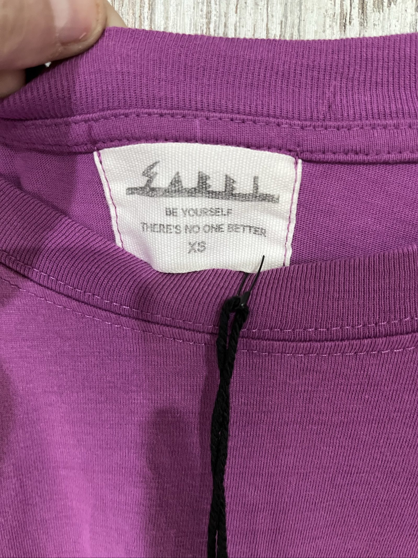 Sabbi Purple & Yellow Graphic Print T-Shirt XS image 4