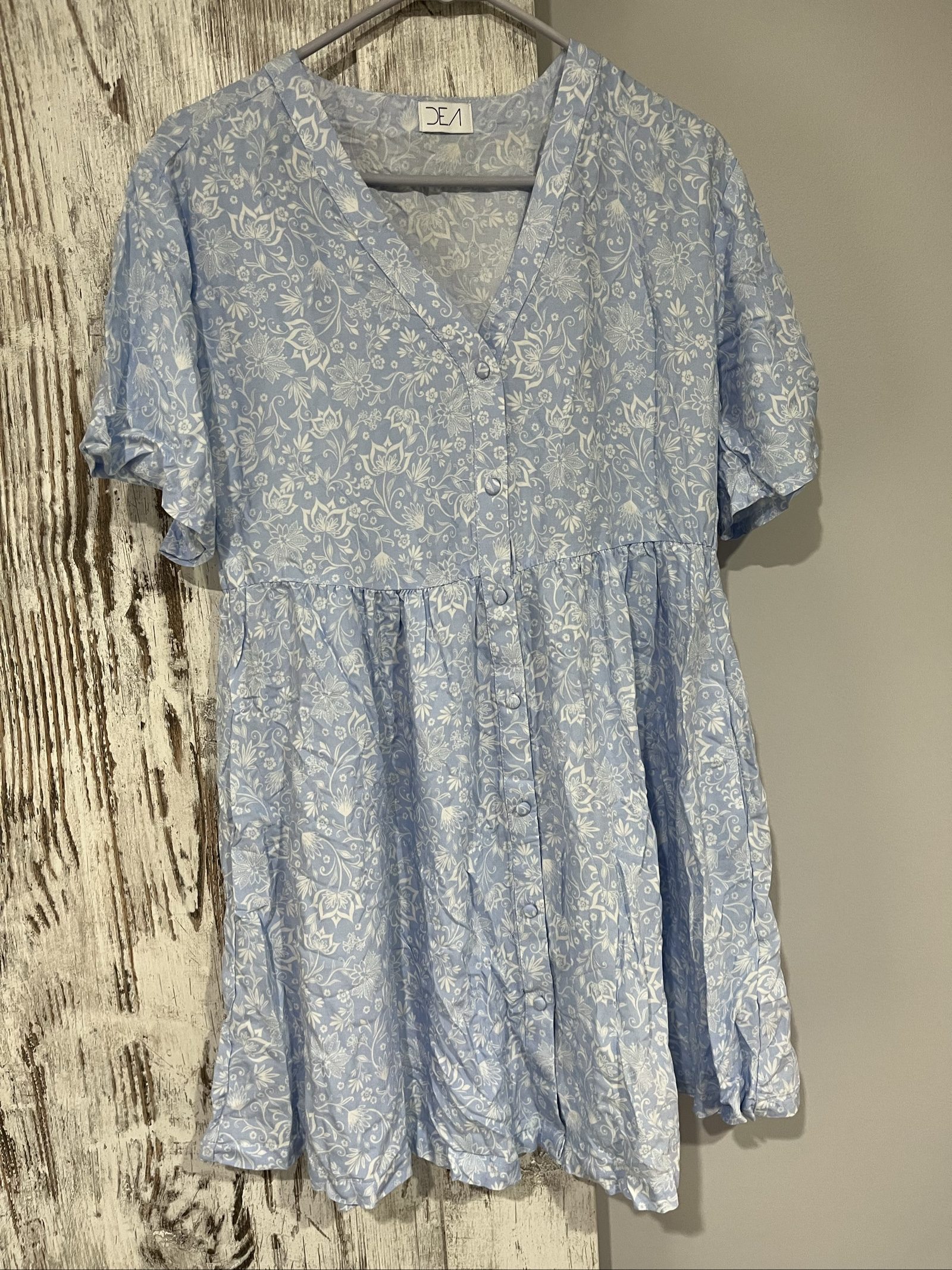 DEA Blue & White Floral Button-Up Dress Medium