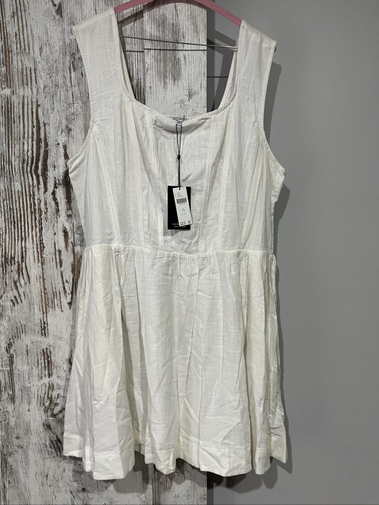Aureta White Linen Blend Sleeveless Dress 1X Plus Size