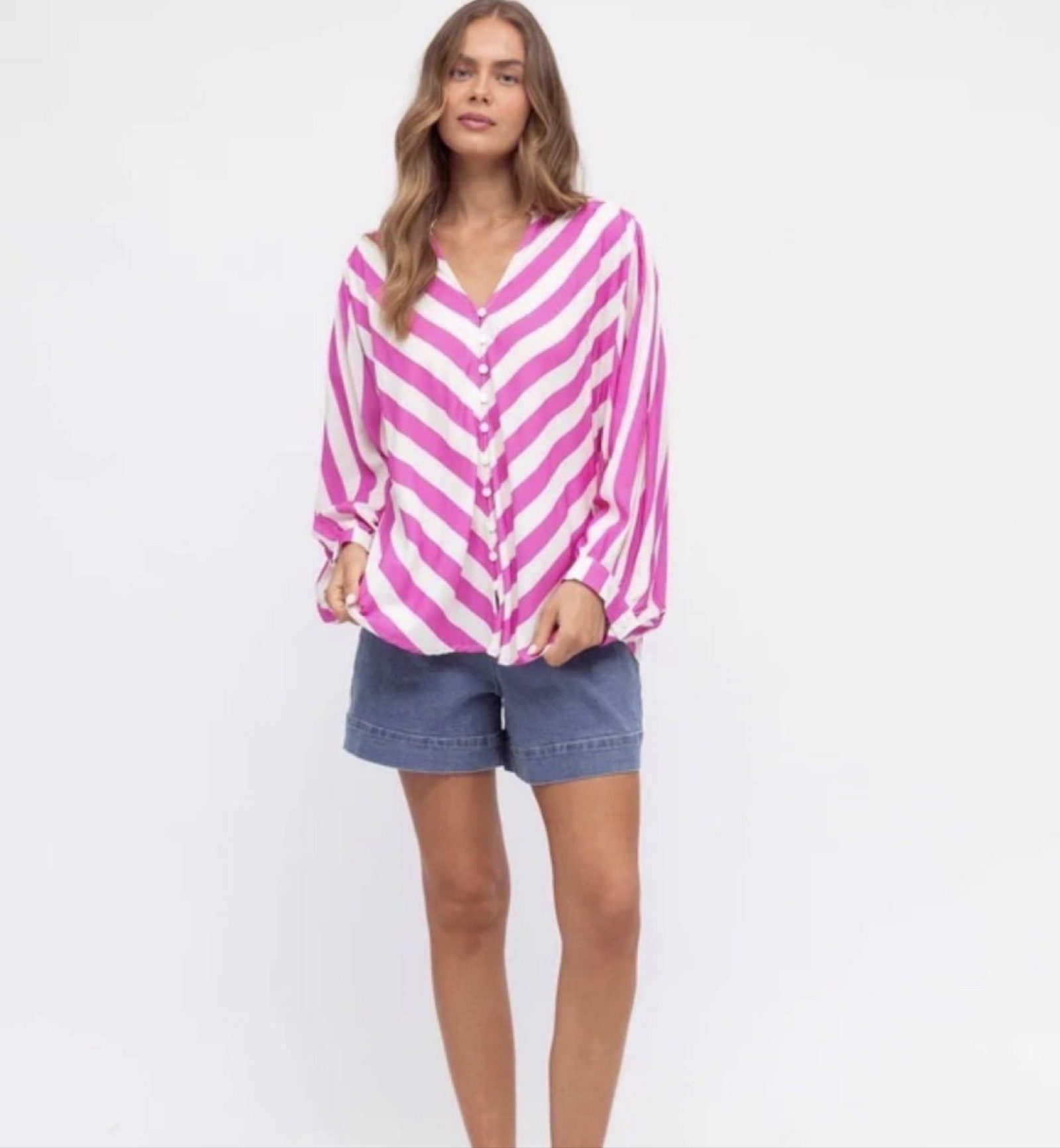 Label of love blouse Sz M
