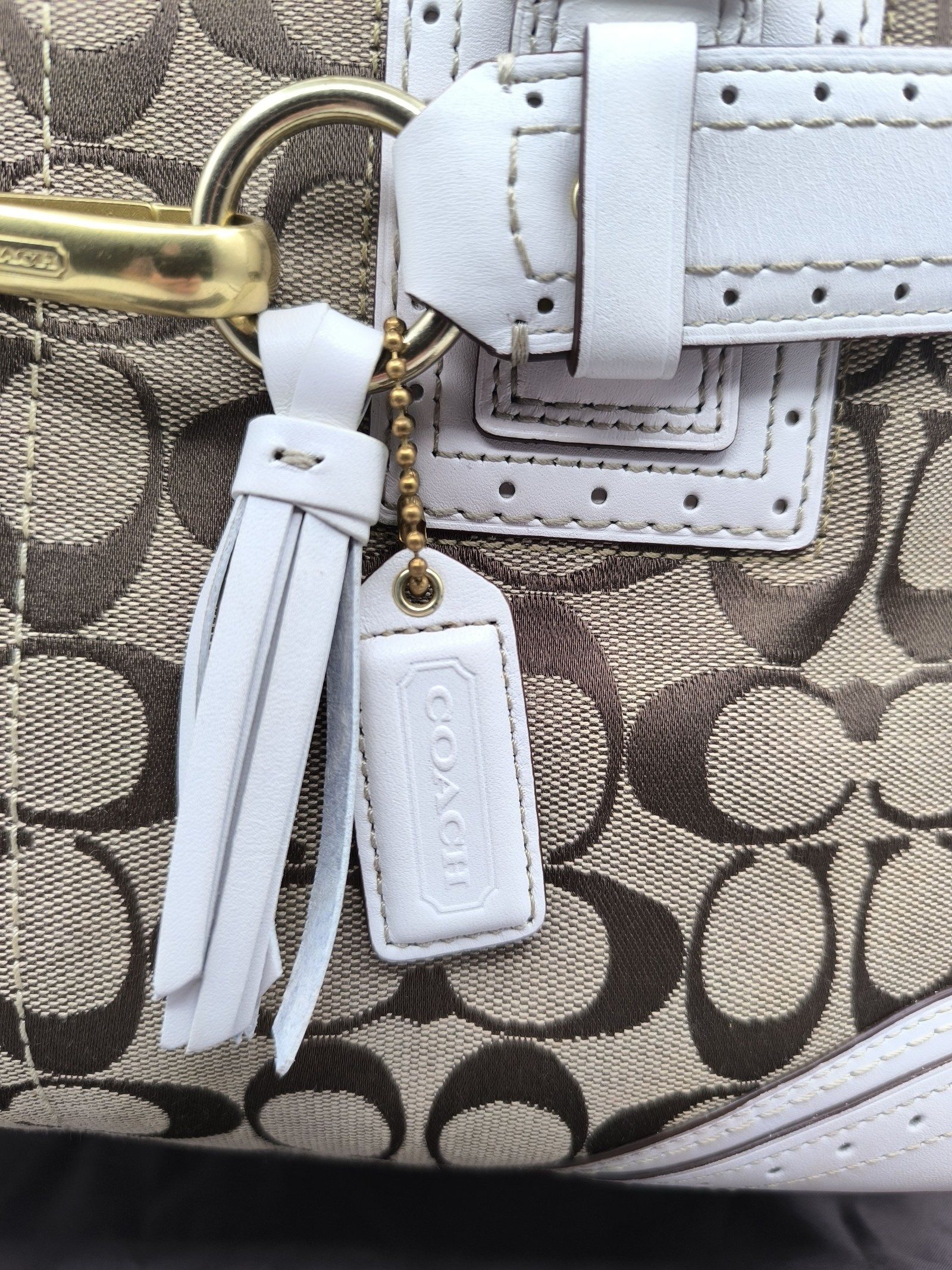 Coach Brown & White Signature Canvas Tote Shoulder Bag image 4