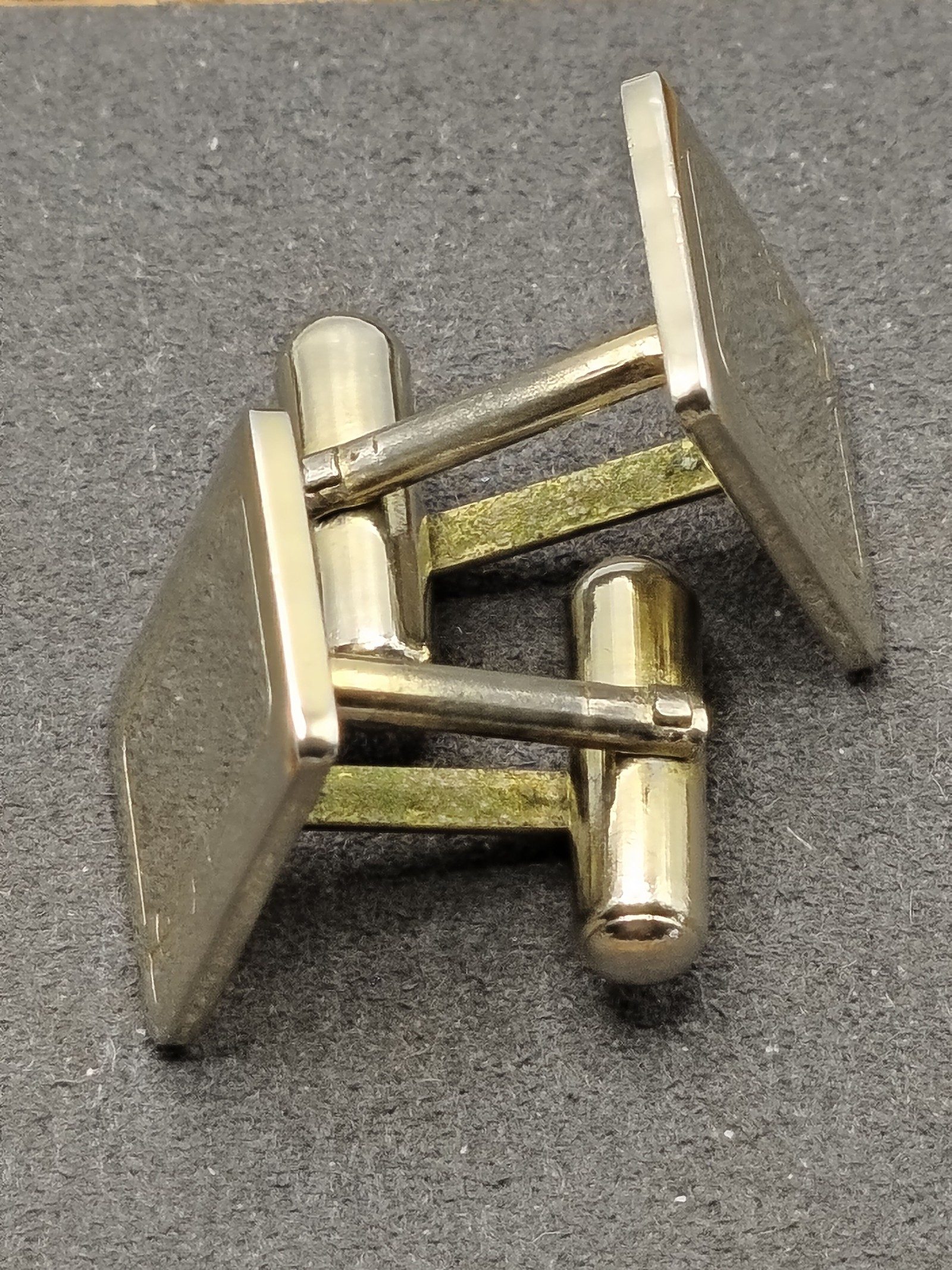YSL Gold Tone Men's Rectangular Cufflinks image 6