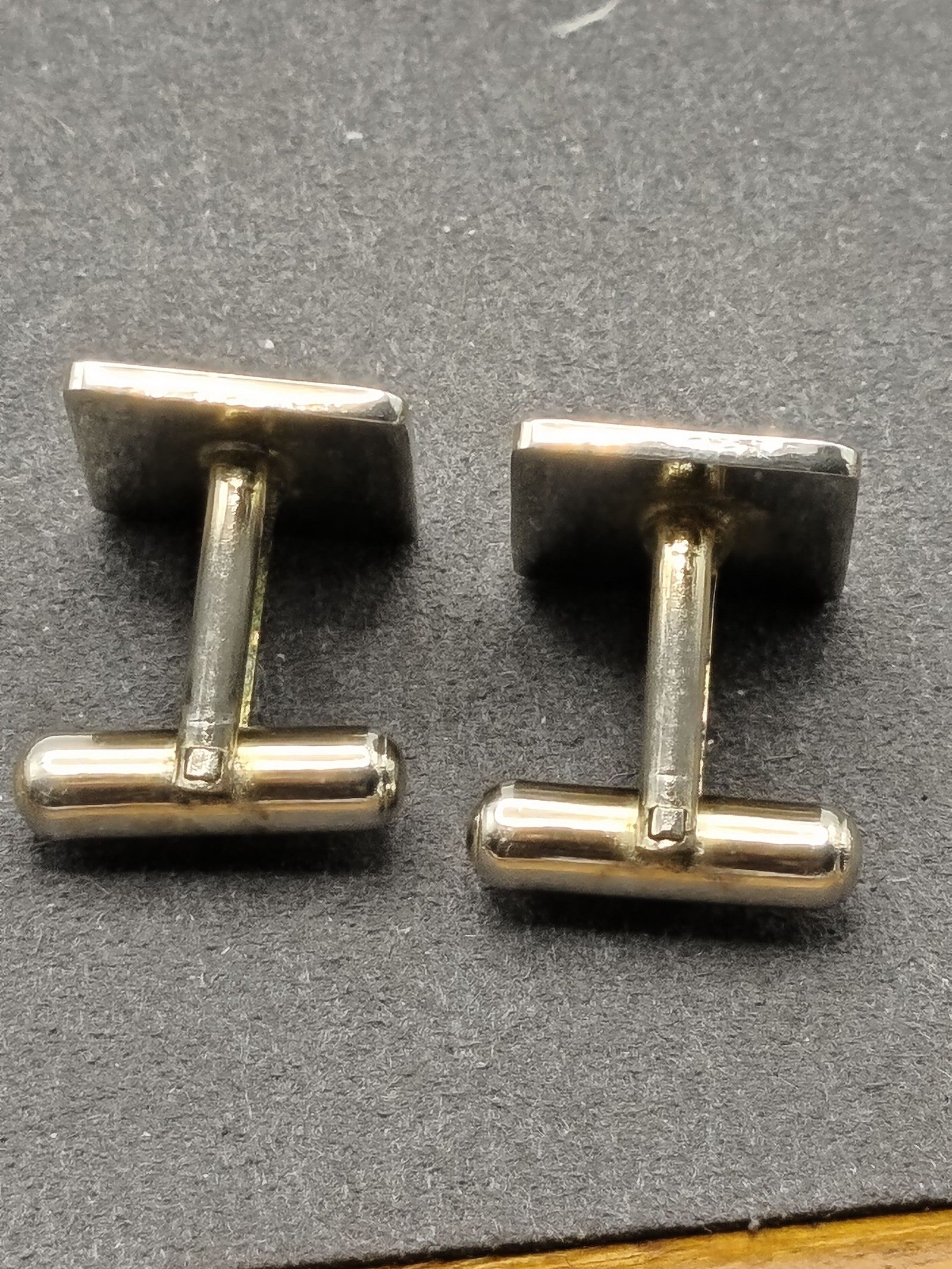 YSL Gold Tone Men's Rectangular Cufflinks image 9