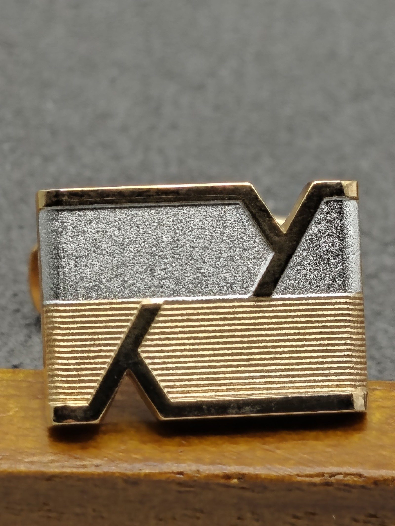 Yves Saint Laurent Gold & Silver Men's Cufflinks & Tie Clip Set image 7
