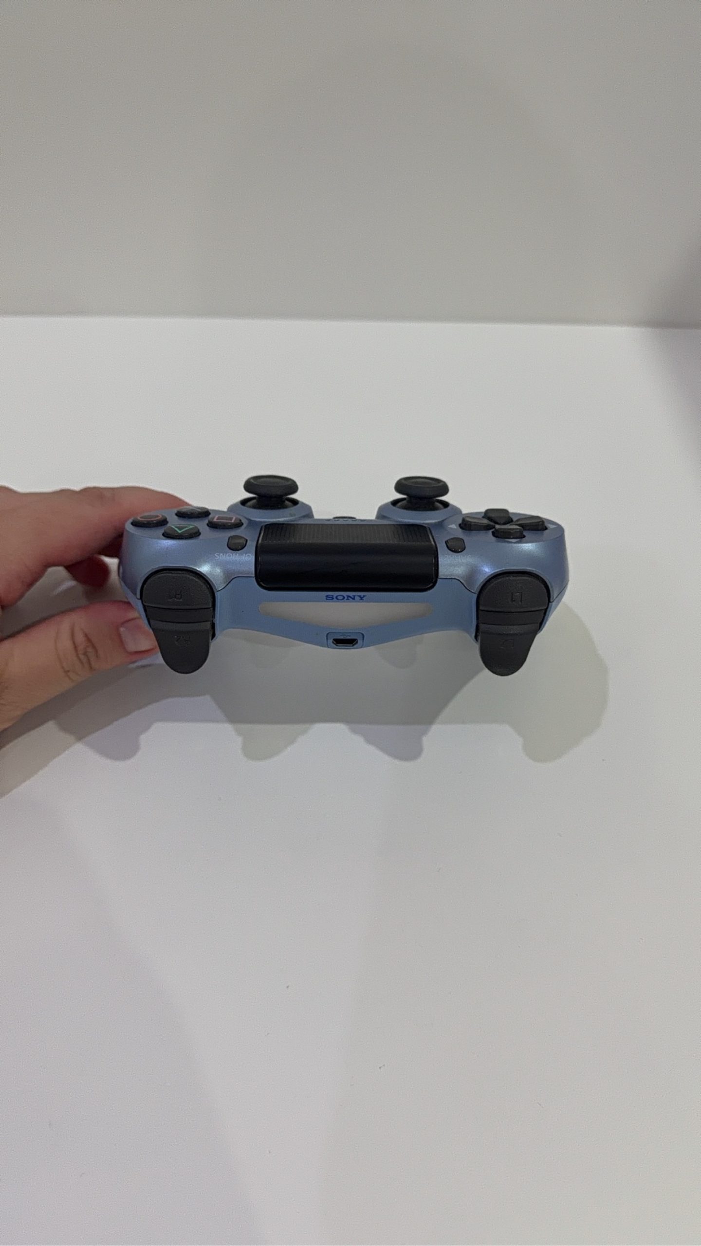 PlayStation 4 Console PS4 Black 500GB Official Dualshock 4 Contoller - Tested image 7