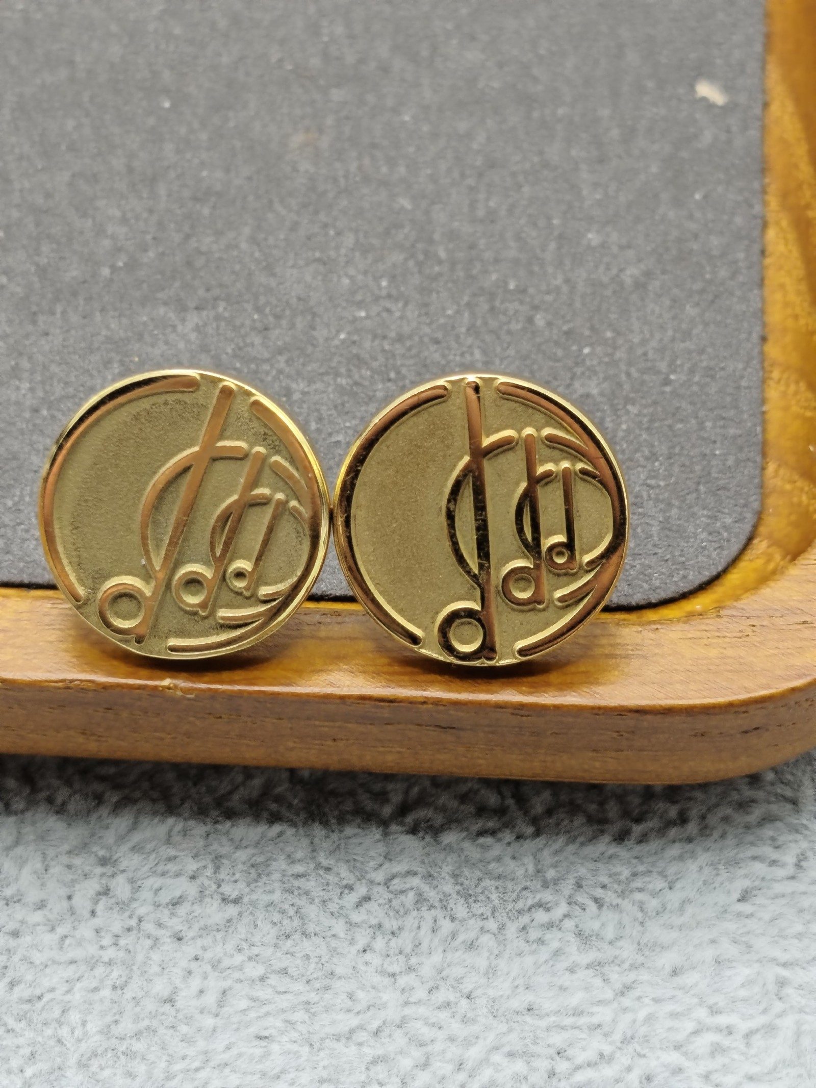 Dunhill Gold Tone Round Cufflinks in Original Presentation Box image 4