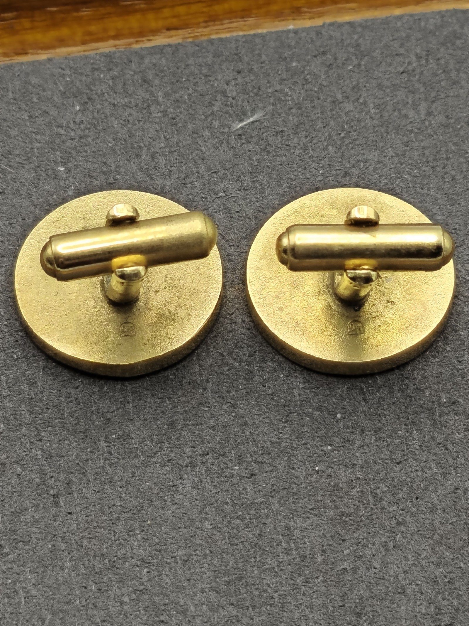 Dunhill Gold Tone Round Cufflinks in Original Presentation Box image 7