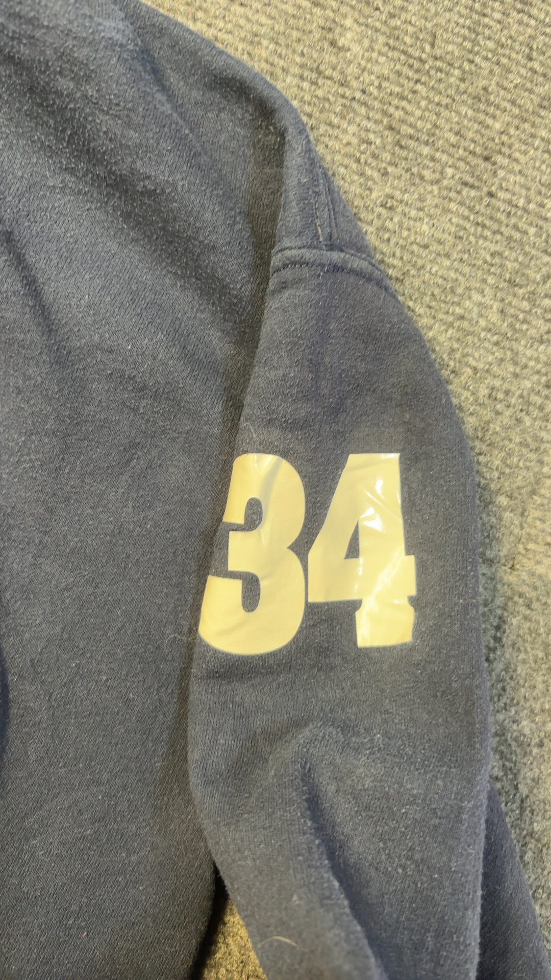 Gildan Unisex Navy Cotton-Polyester Softball Hoodie Medium good condition image 7