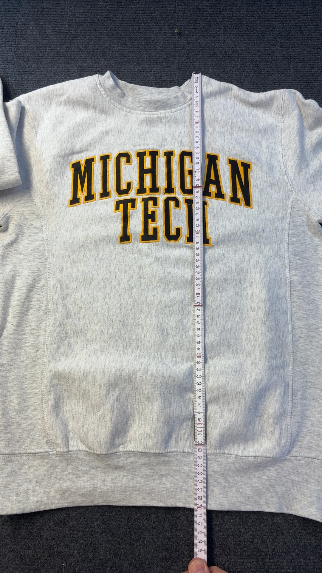 Michigan Tech Grey Cotton Blend Sweatshirt Unisex Small - very good condition image 5