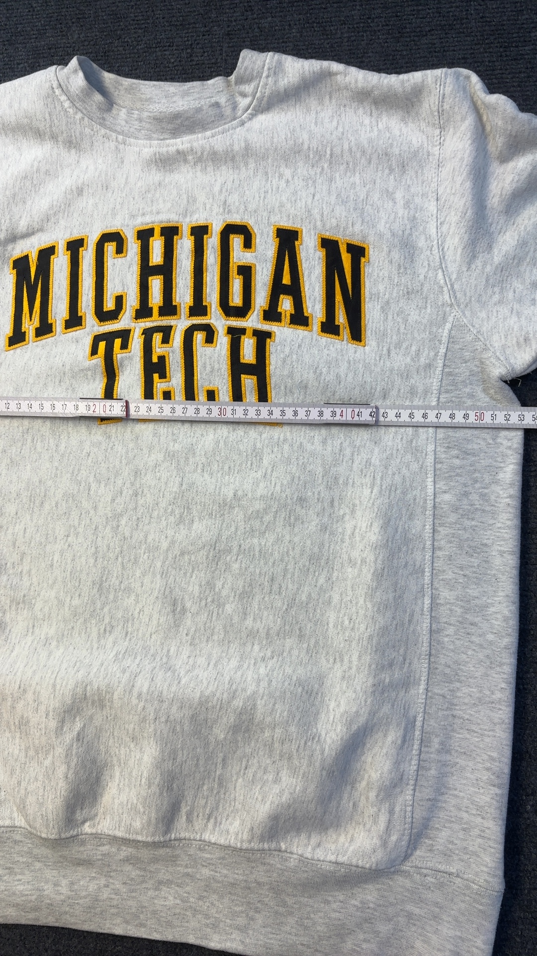 Michigan Tech Grey Cotton Blend Sweatshirt Unisex Small - very good condition image 6