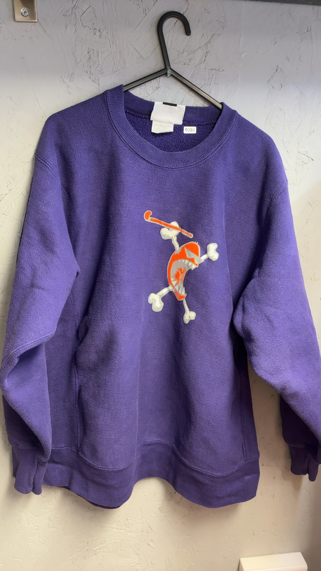 Lee Purple Graphic Sweatshirt Large Fat Chance Design good condition