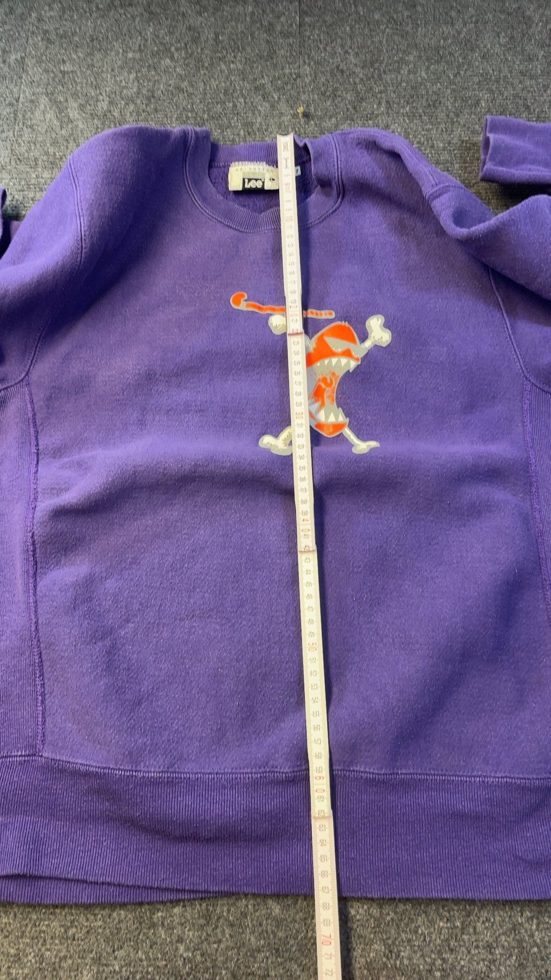 Lee Purple Graphic Sweatshirt Large Fat Chance Design good condition image 4