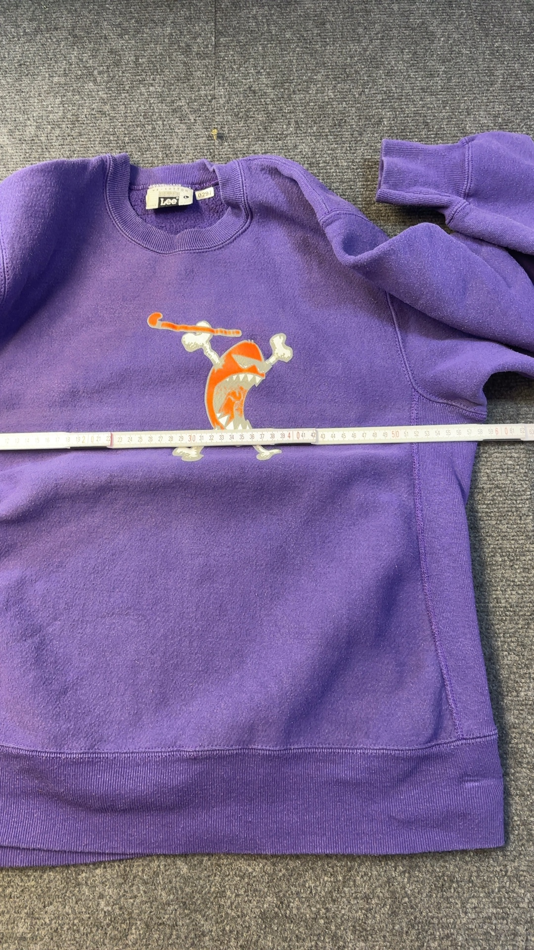 Lee Purple Graphic Sweatshirt Large Fat Chance Design good condition image 5