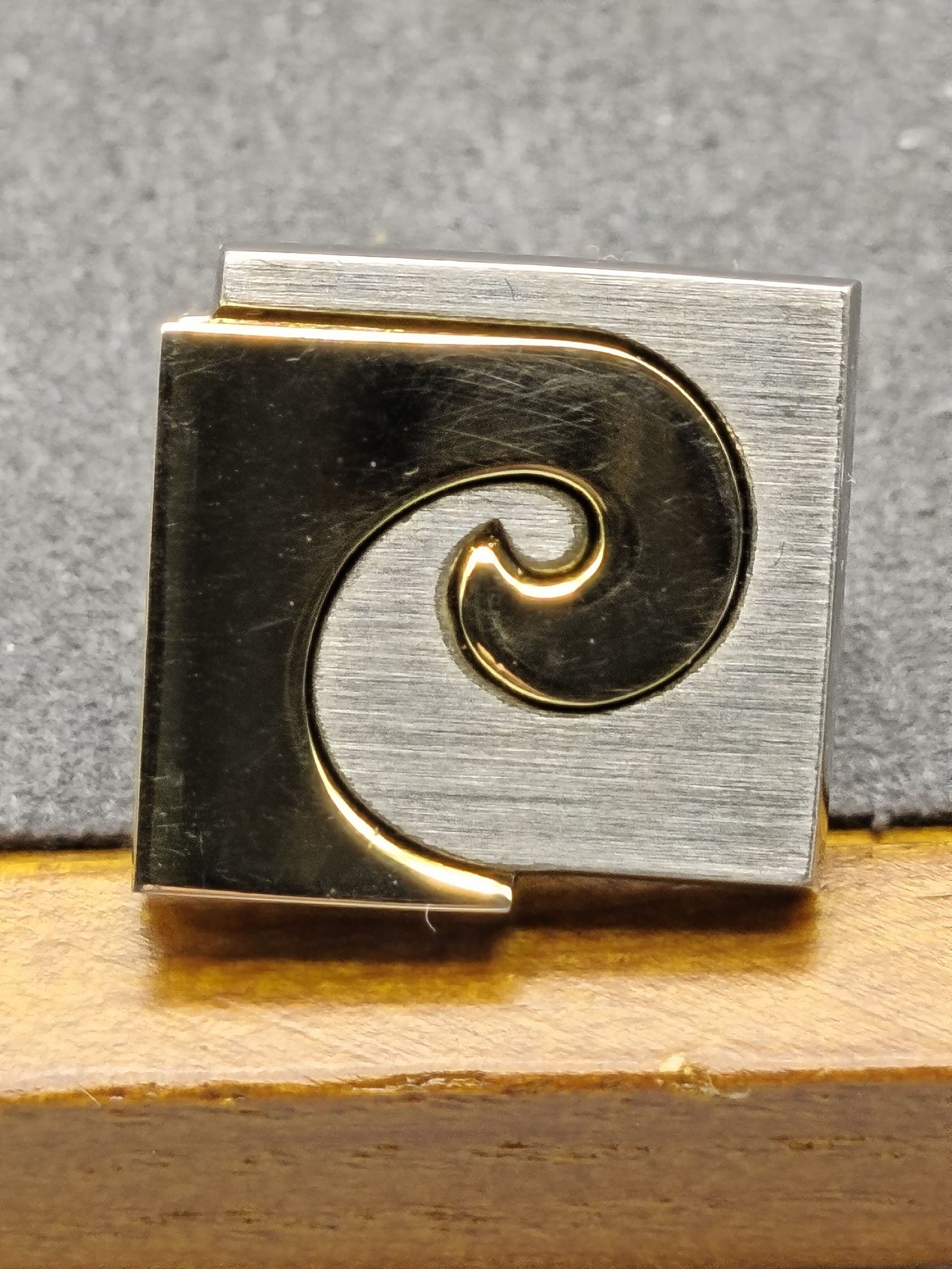Pierre Cardin Two Tone Gold & Silver Square Wave Cufflinks image 5