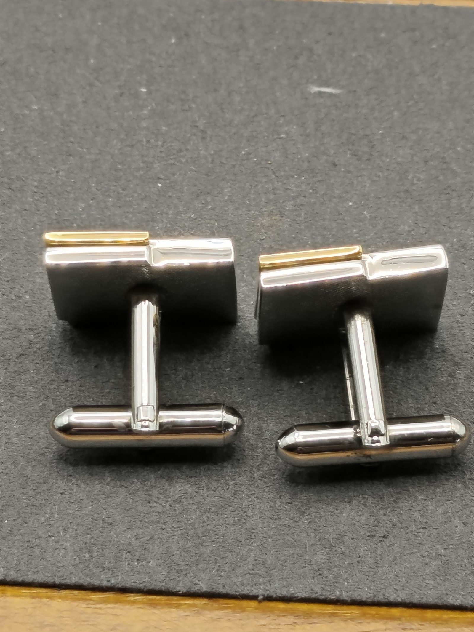 Pierre Cardin Two Tone Gold & Silver Square Wave Cufflinks image 7