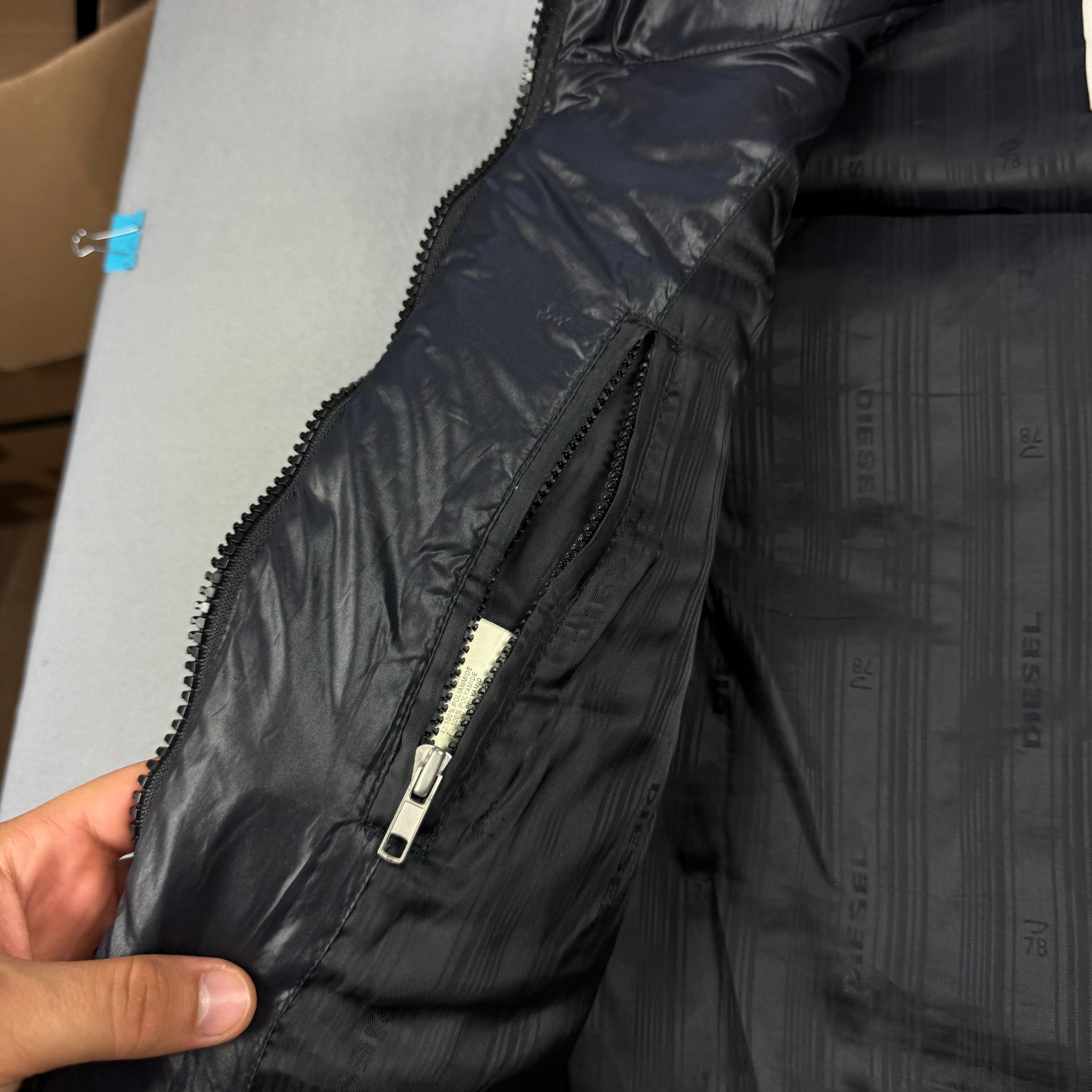 Women`s Diesel Black Puffer Gilet Down Vest Size XL image 8