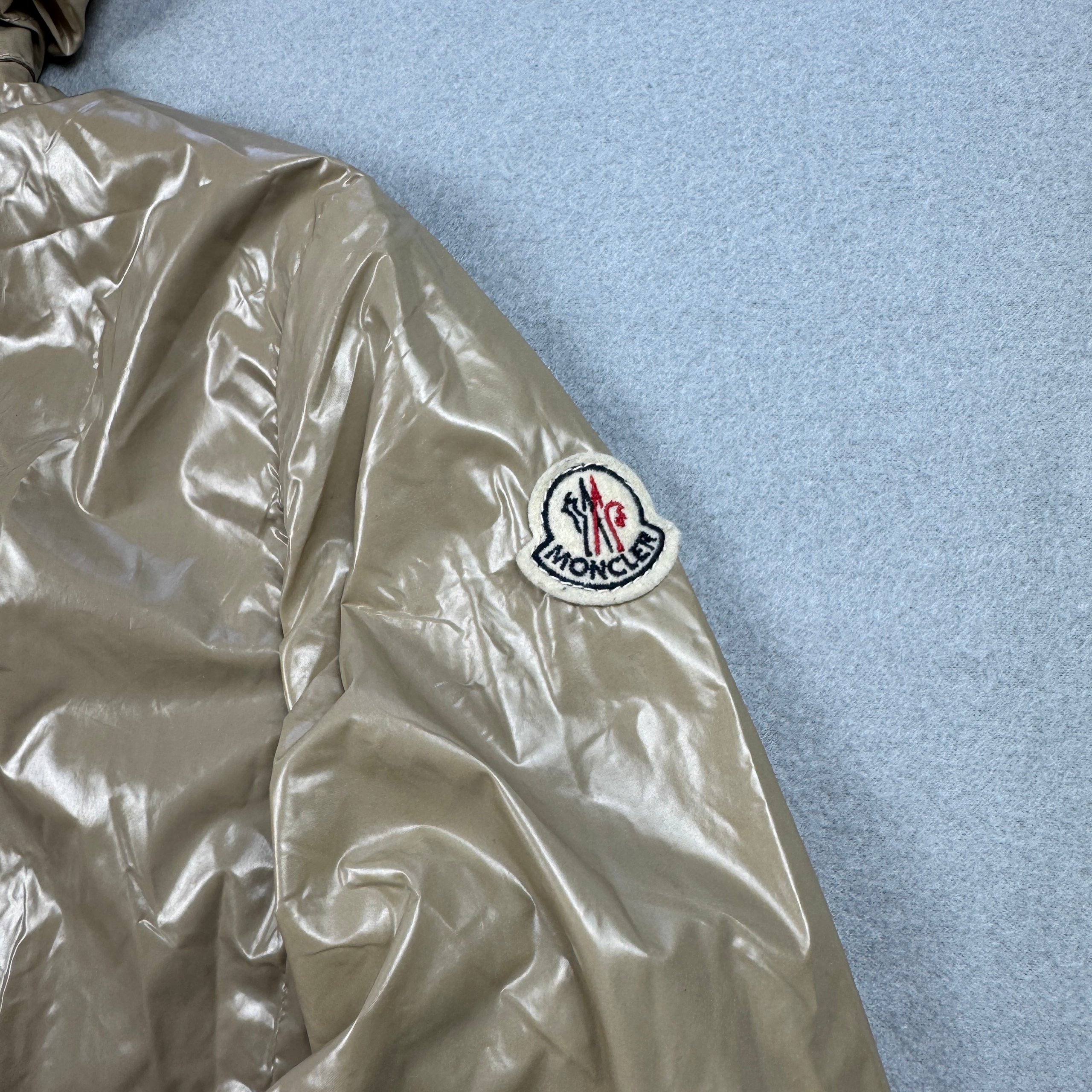 Women`s Moncler Z8E0182 Beige Lightweight Hooded Raincoat Jacket Size 1 / S image 6