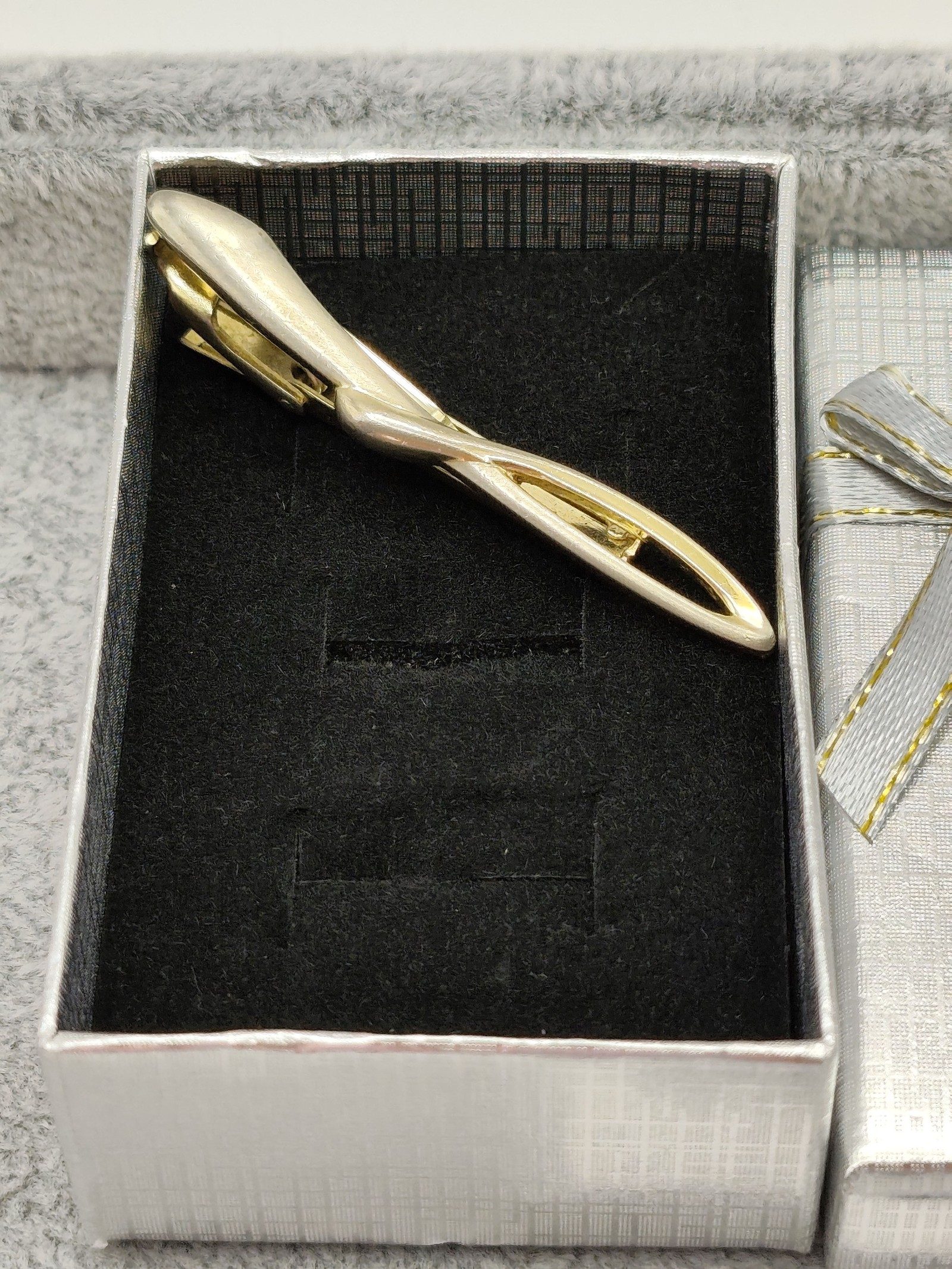 Pierre Cardin Silver & Gold Men's Tie Clip image 2