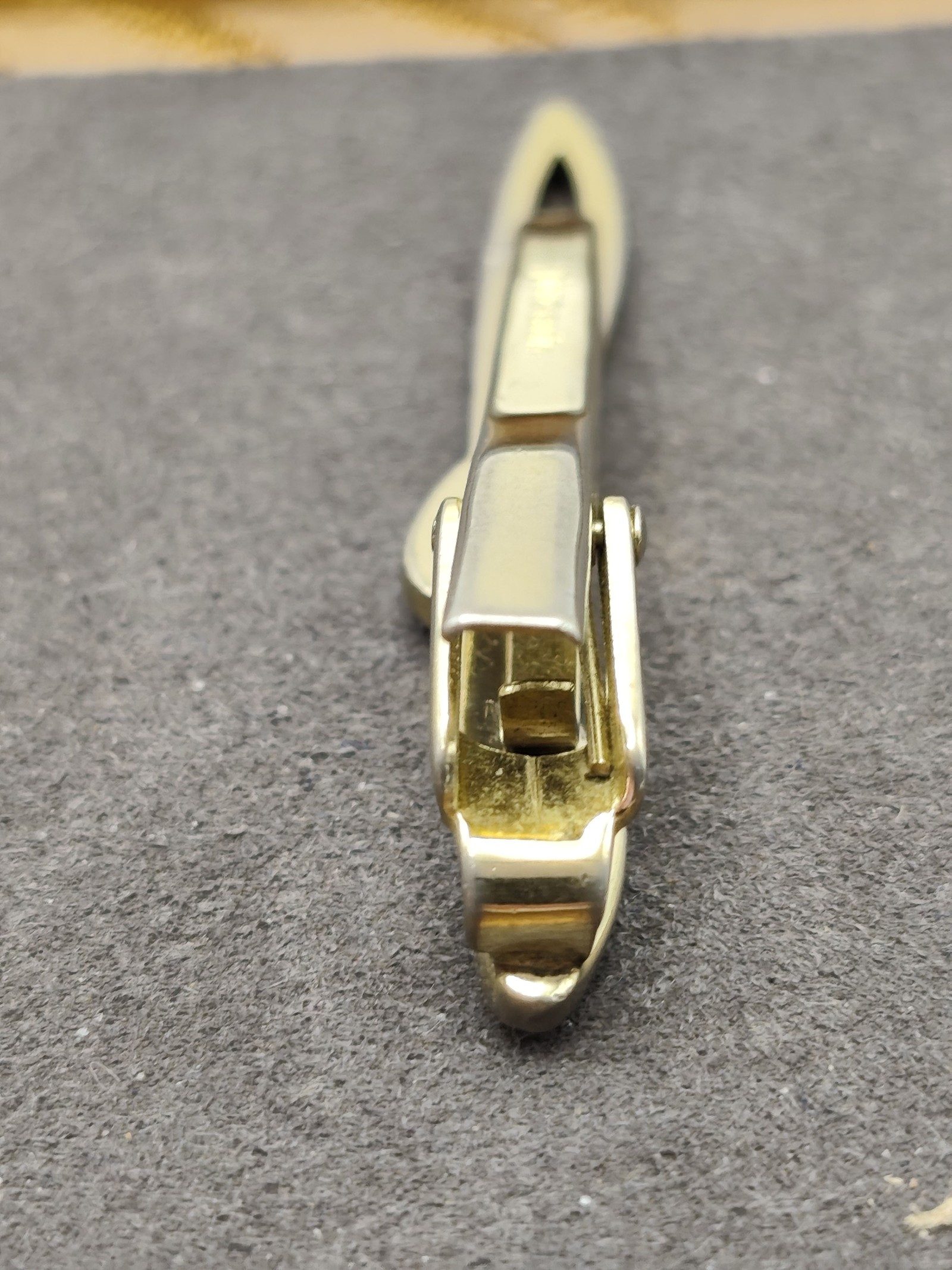 Pierre Cardin Silver & Gold Men's Tie Clip image 8