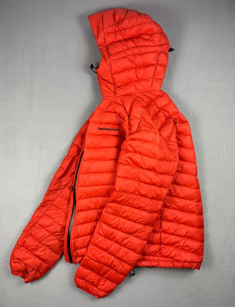 Men`s Peak Performance Frost down H Orange Puffer Jacket Hooded Lightweight Size M